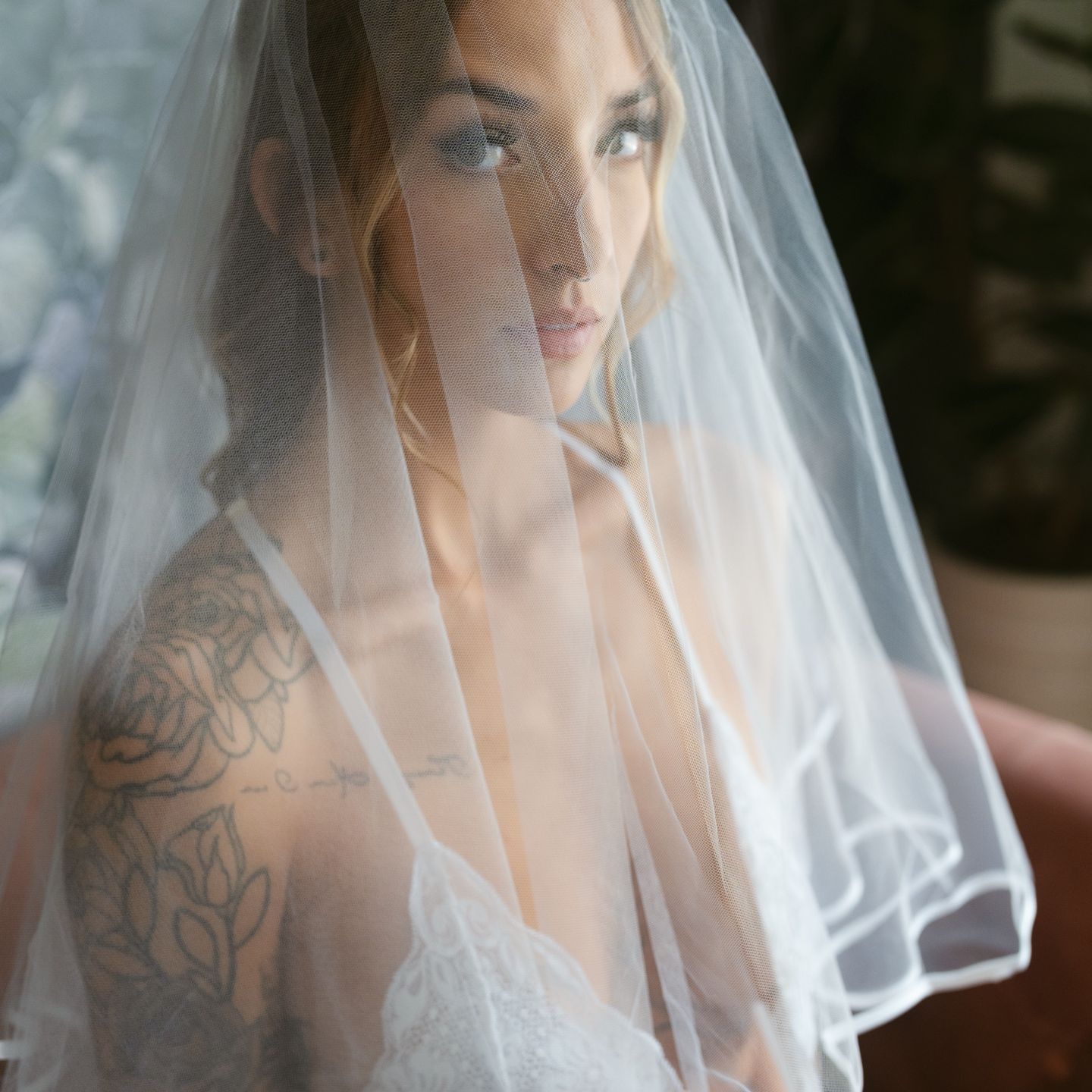 2024-04/bridal-boudoir-16.jpeg