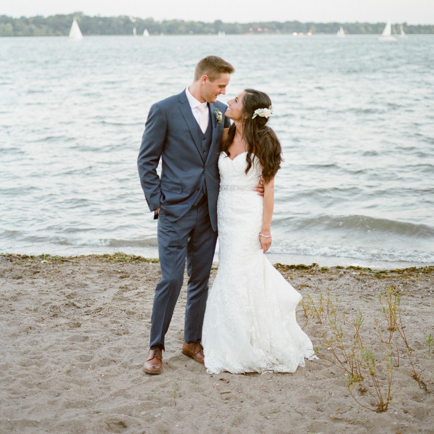 Wedding Photography at the Calhoun Beach Club Minneapolis