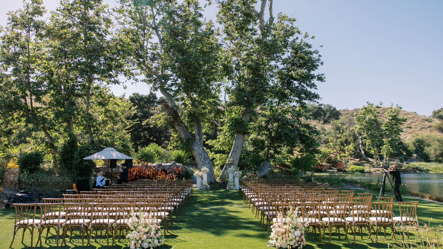 2025-10/Ian_Jean_Wedding_552.jpg
