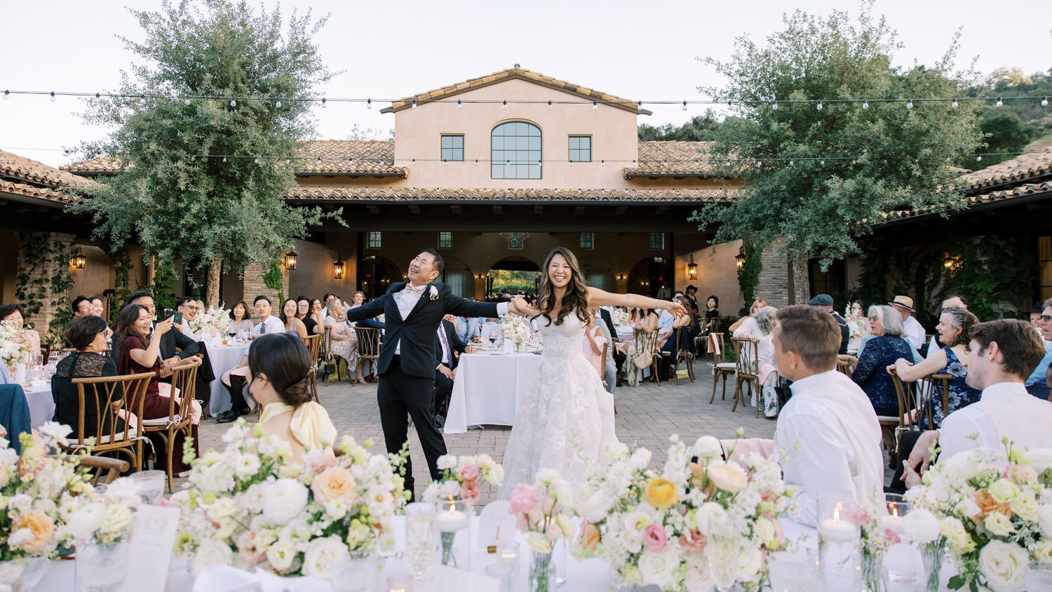 2025-10/Ian_Jean_Wedding_1633.jpg