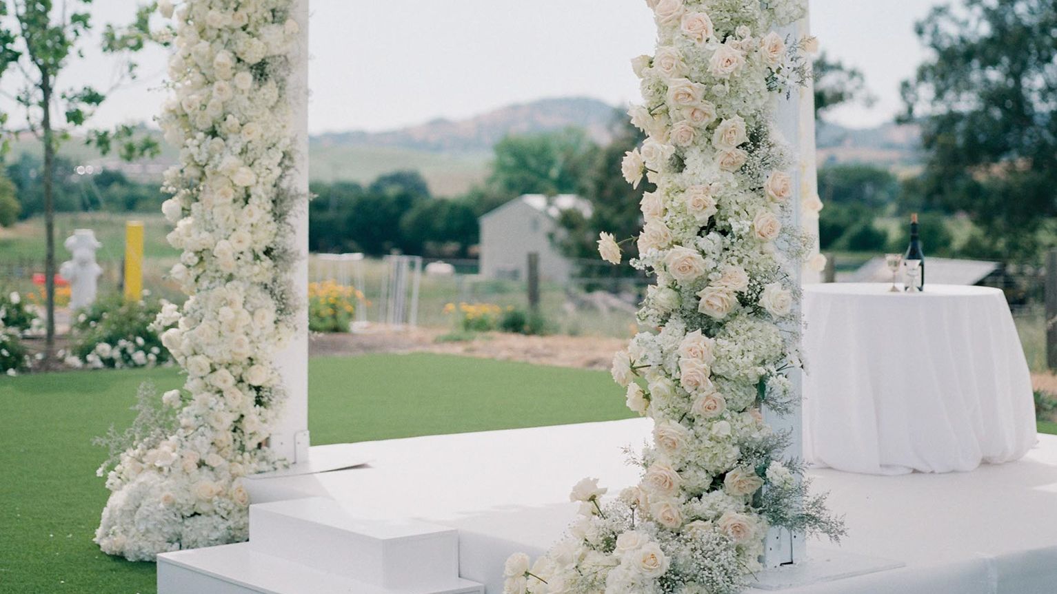 2023-12/aj_wedding_07_028.jpg
