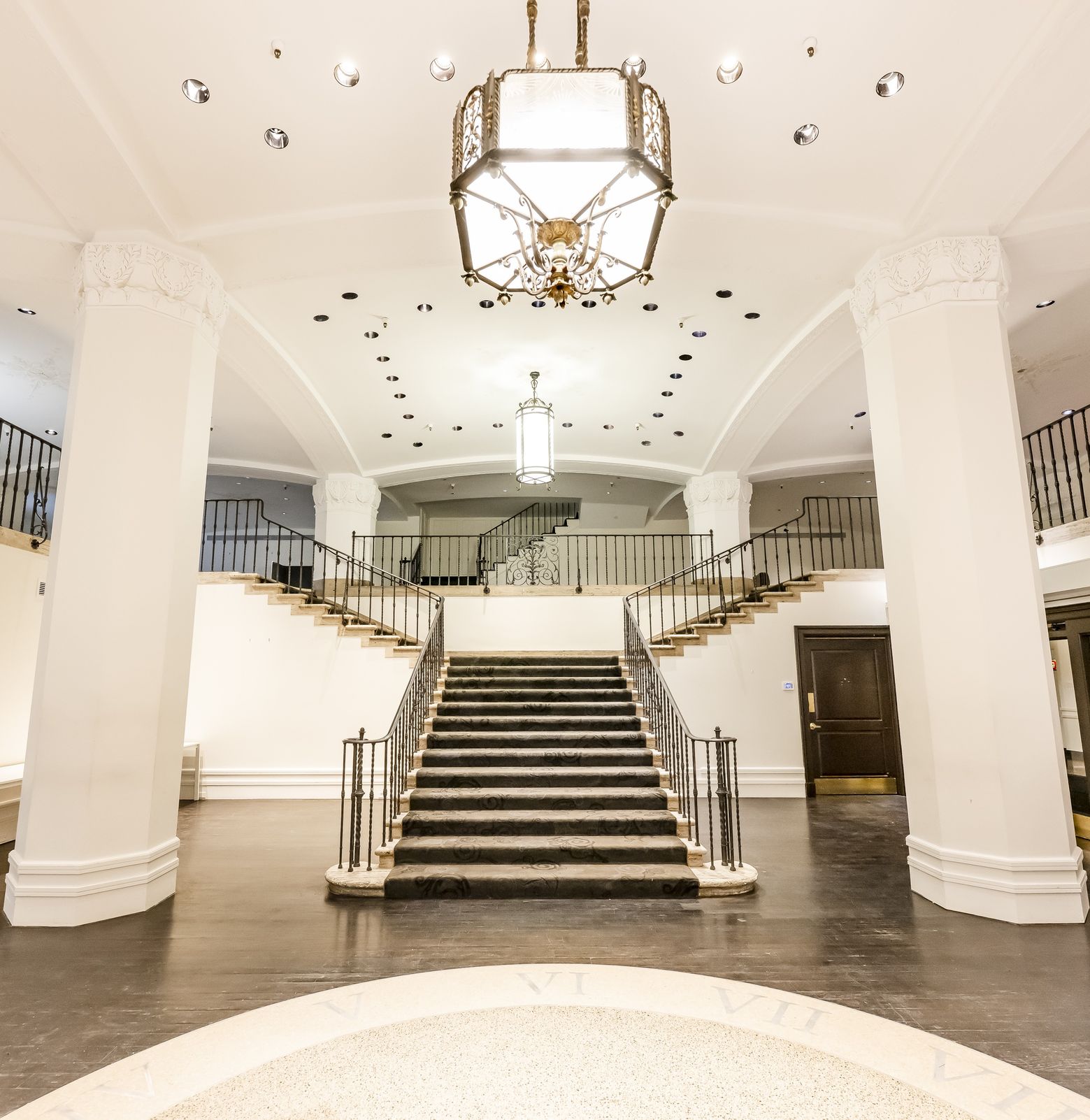 2026-07/grand stair .jpg