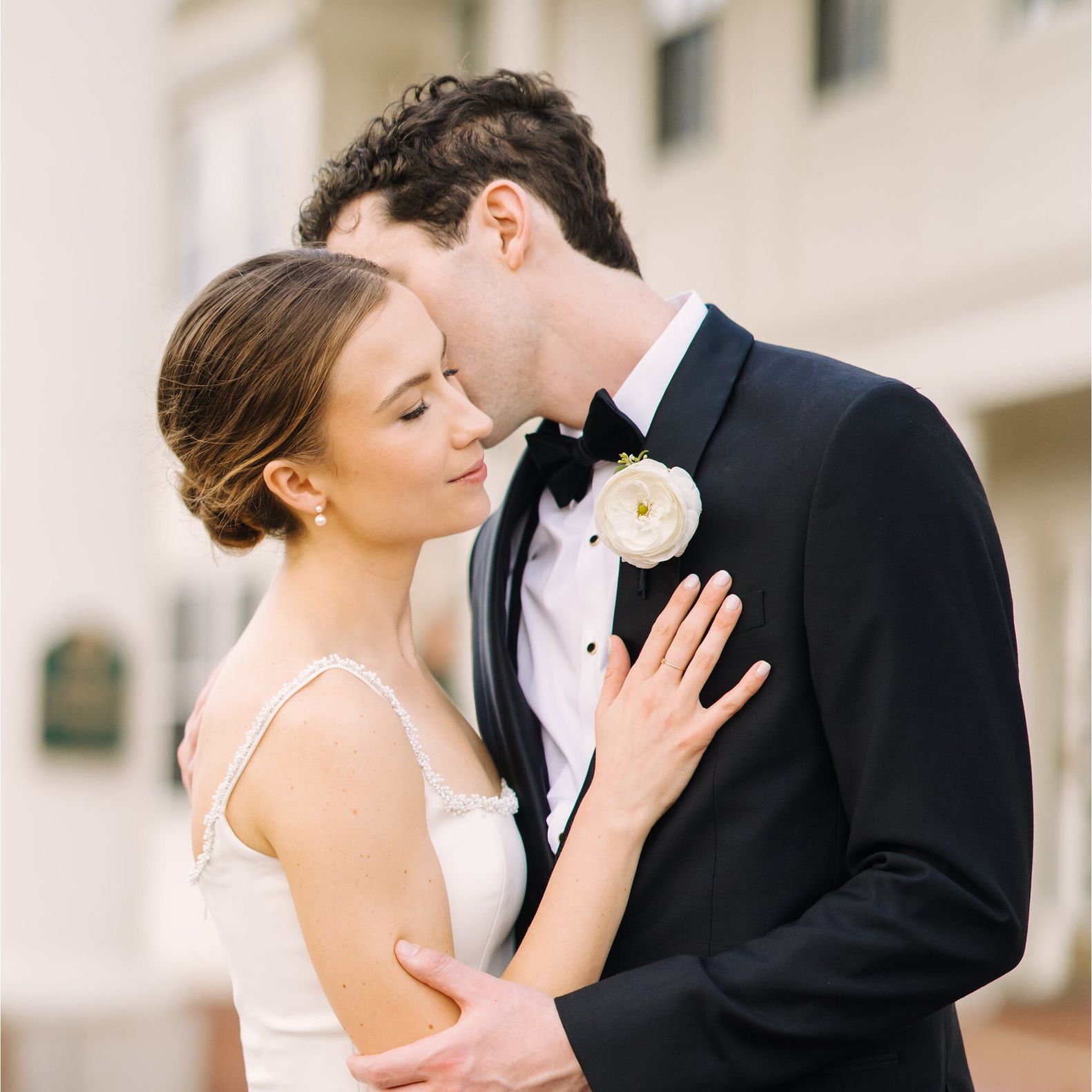 2024-06/minneapolis-wedding-photographers-3189-e.jpg