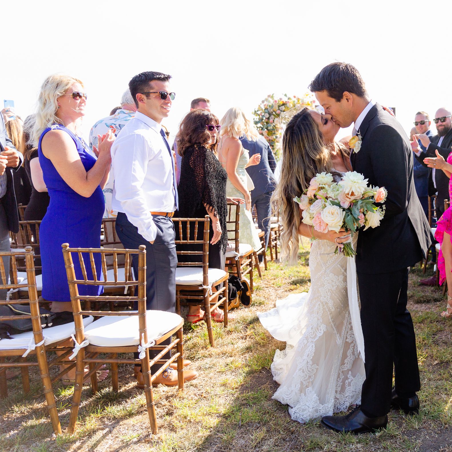 field/sandbox_californiaweddingday_com_239elwb01_blackmesh_com/2022/image/santa-barbara-private-estate-wedding-00028.jpg