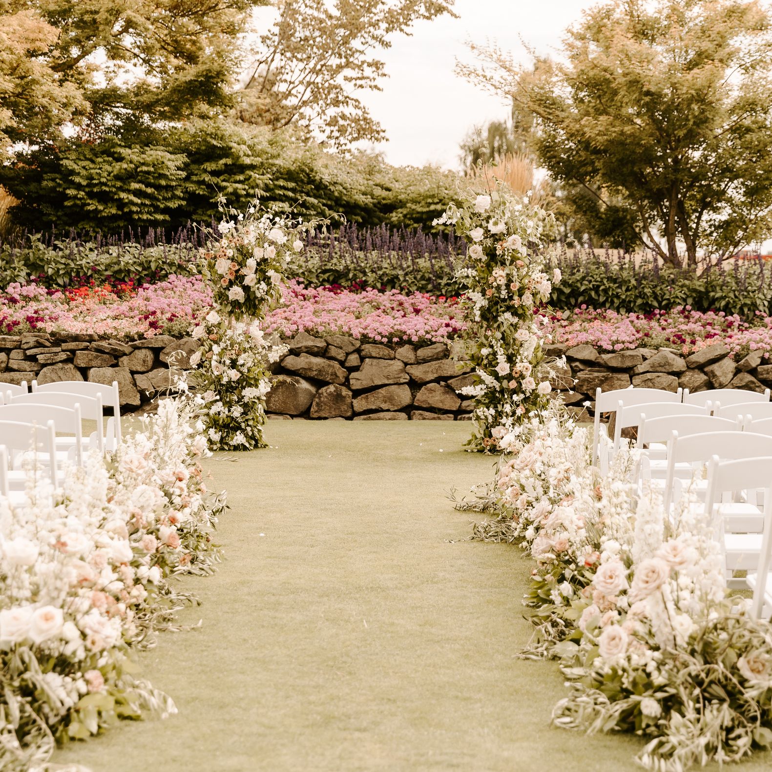 Breezy Neutral Florals Line Aisle at Langdon Farms Golf Club