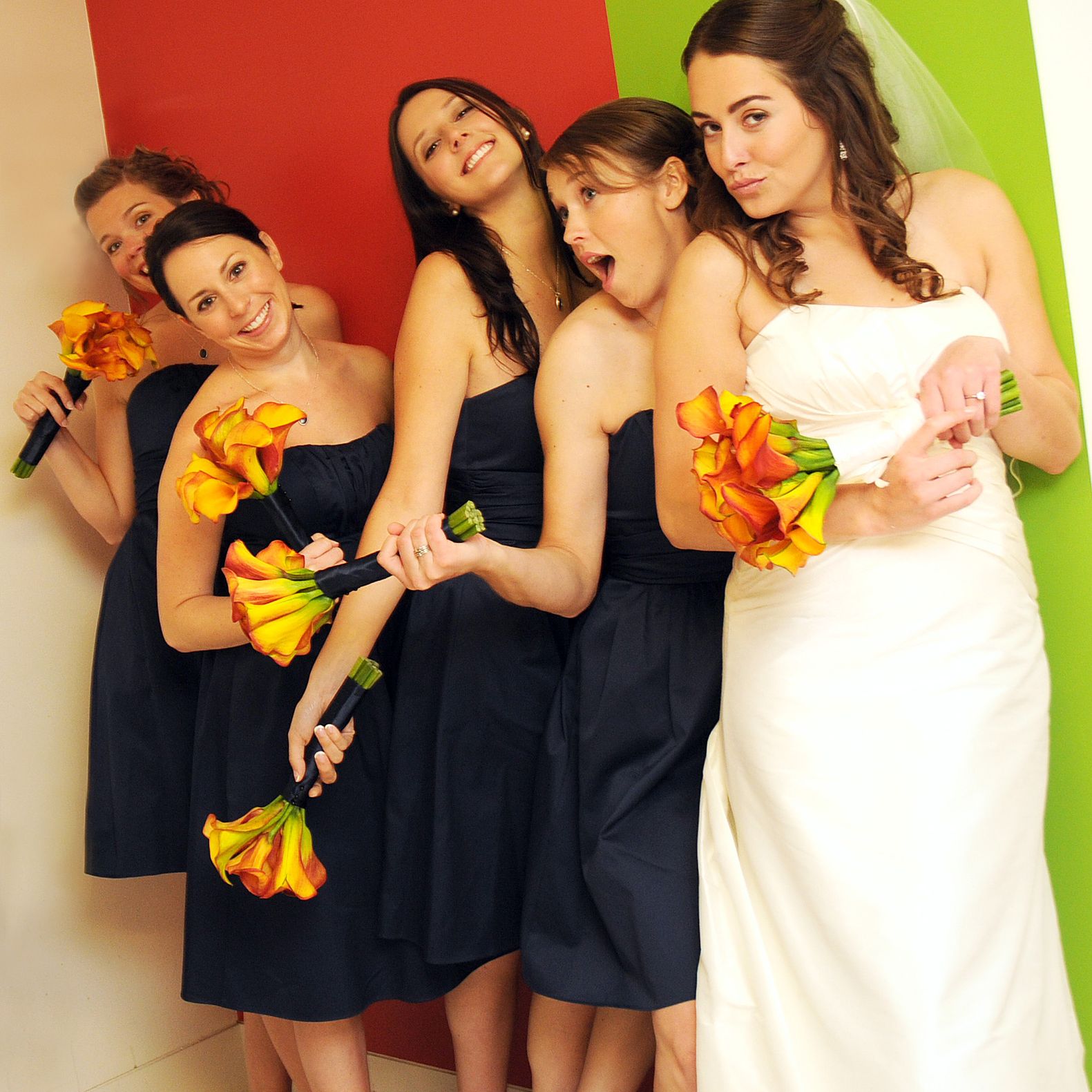 field/sandboxmnbridecom239elwb01blackmeshcom/image/bridesmaidstreatthemright_0.jpg