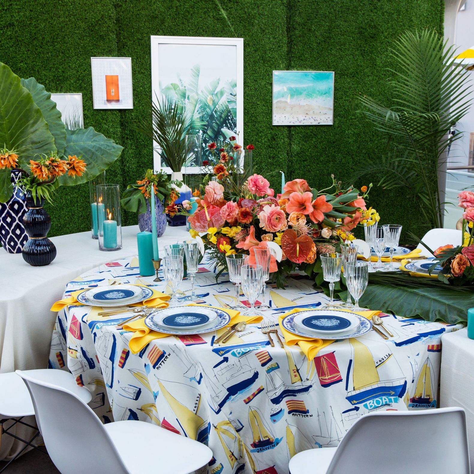 Vanessa Michelle and Oak and the Owl created a one-of-a-kind design with the McGregor Nautical and Shell Amalfi linens and yellow Amalfi napkins.
