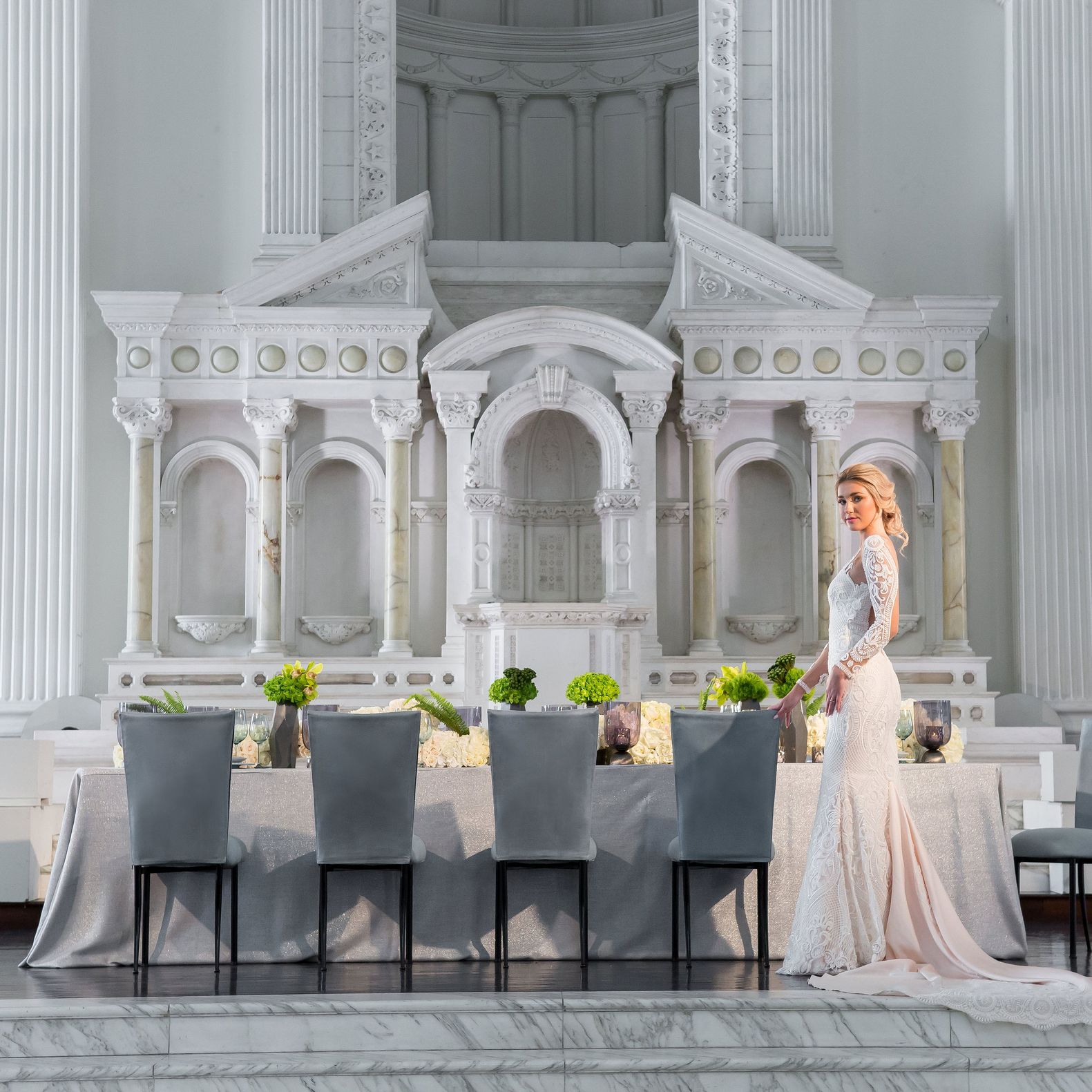 field/sandbox_californiaweddingday_com_239elwb01_blackmesh_com/2019/image/20180809Luxe_100.jpg