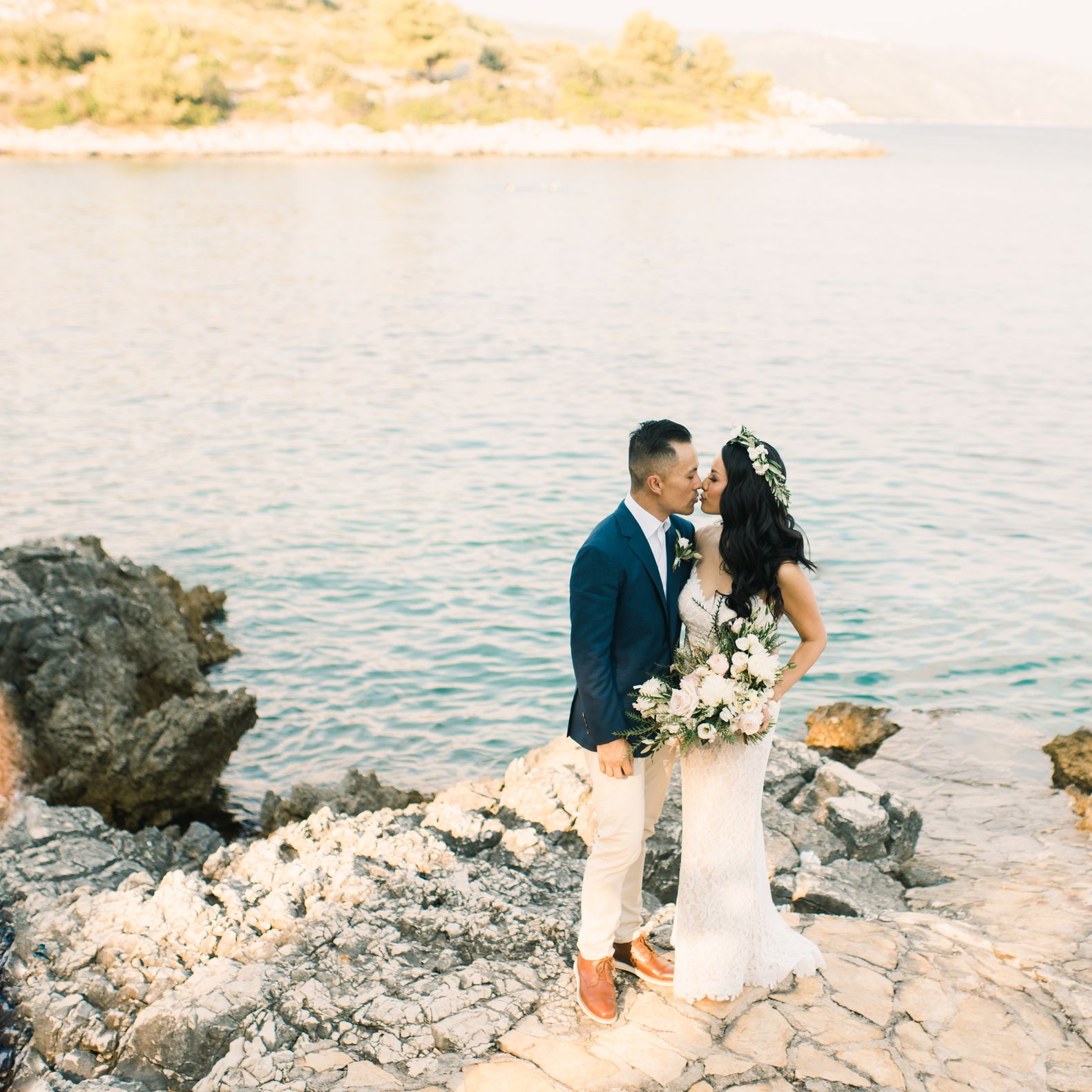 field/sandbox_californiaweddingday_com_239elwb01_blackmesh_com/2019/image/Christina Ant sneaks - Carissa Woo Photography-97.jpg