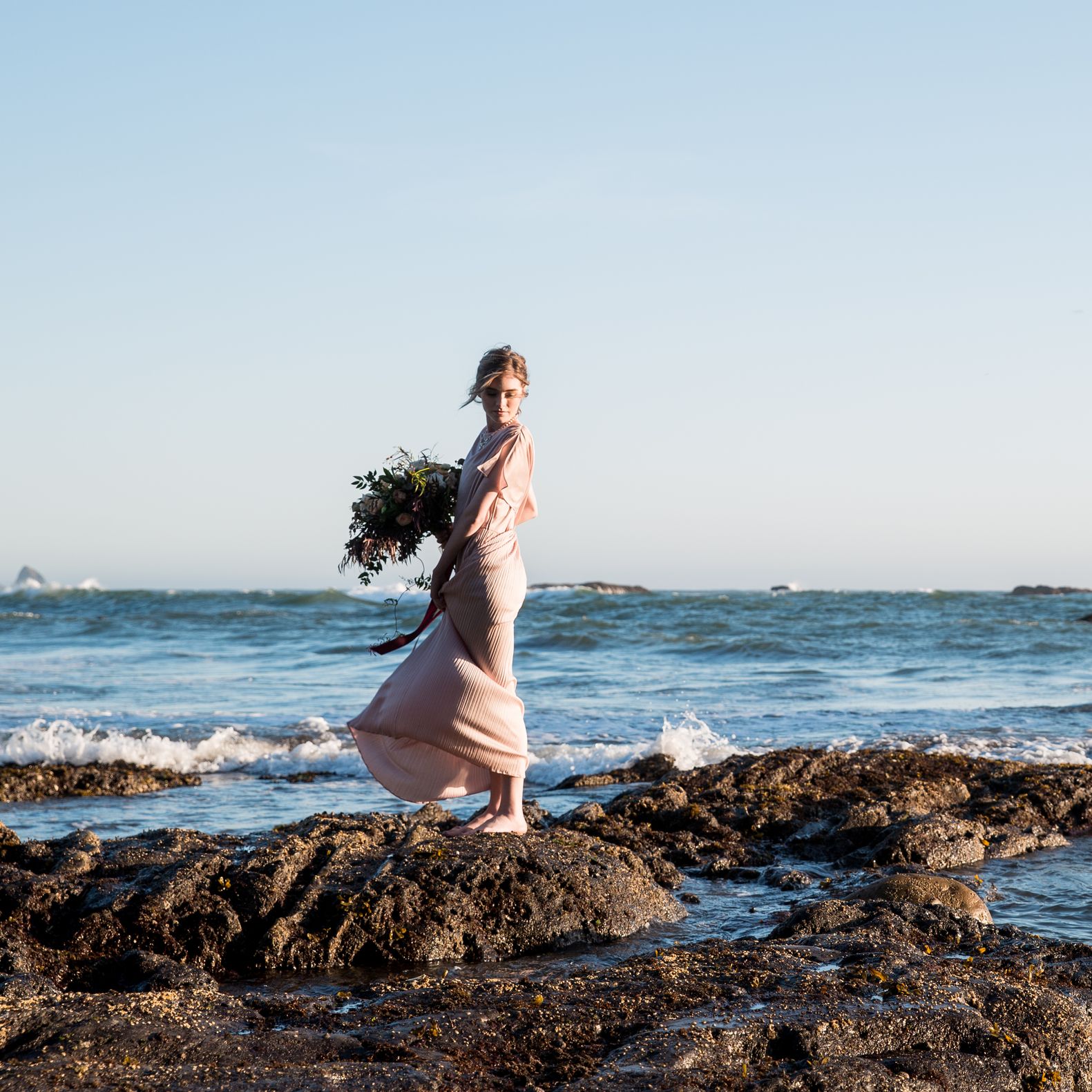 field/seattlebridemag_com_239elwb01_blackmesh_com/2019/image/Rialto-Beach-8930.jpg