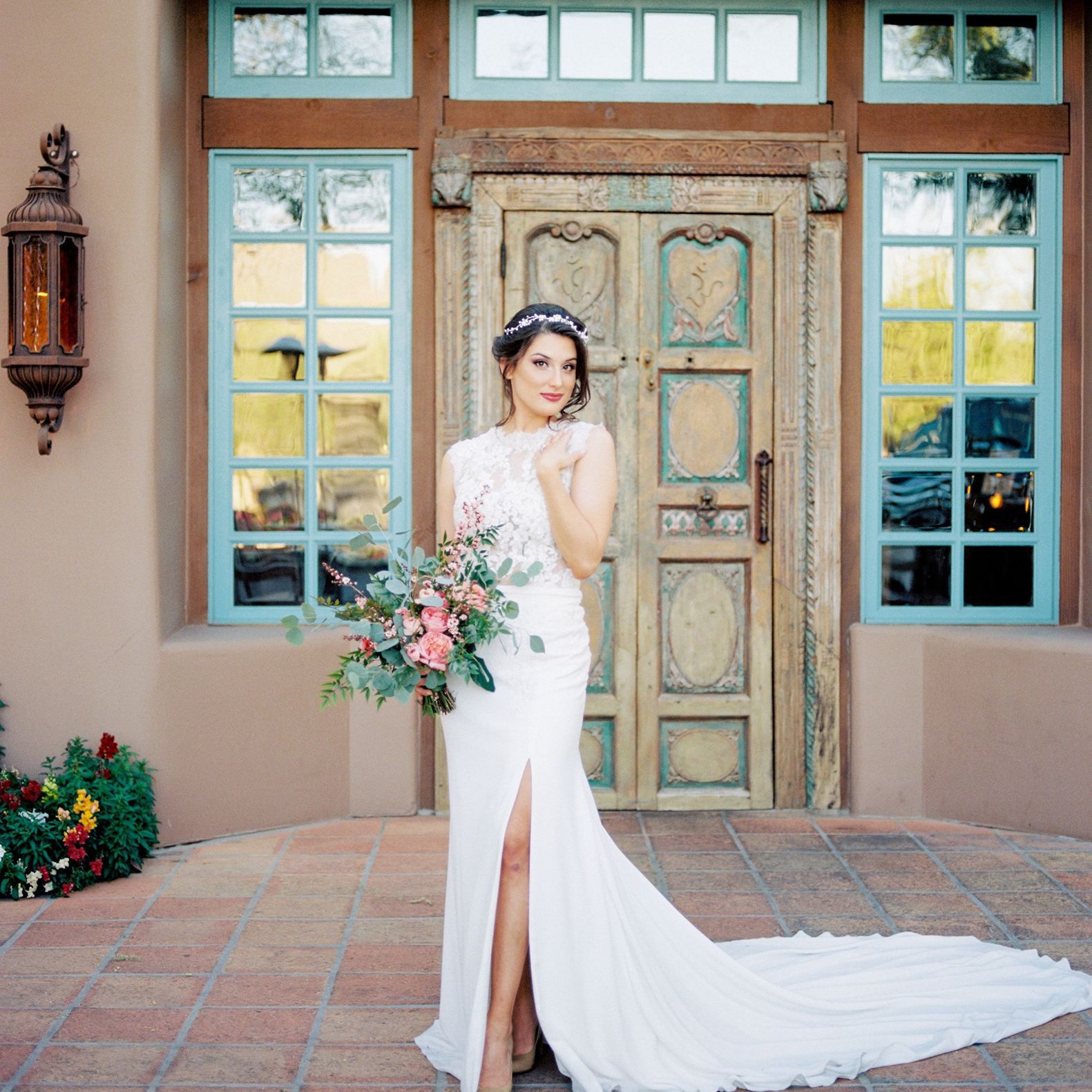 2023-12/Bride photo - at Hotel front.jpg