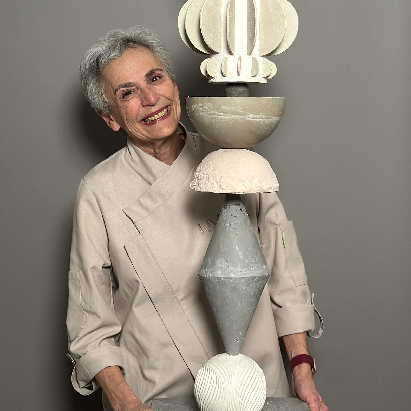 2025-07/Sculptured-cake-with-cake-artist-Susan-Kolman.JPG