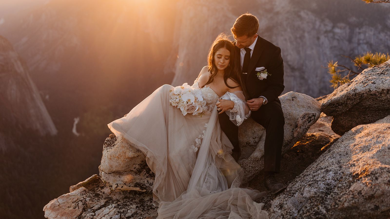 2025-02/Joceyln + Logan _ Yosemite Elopement _ Adventure and Vow-349_1.jpg