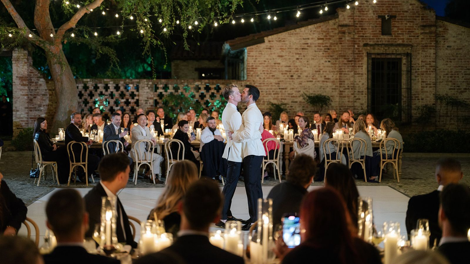 2025-07/J&M-Hummingbird-Nest-Ranch-Wedding-141.jpg