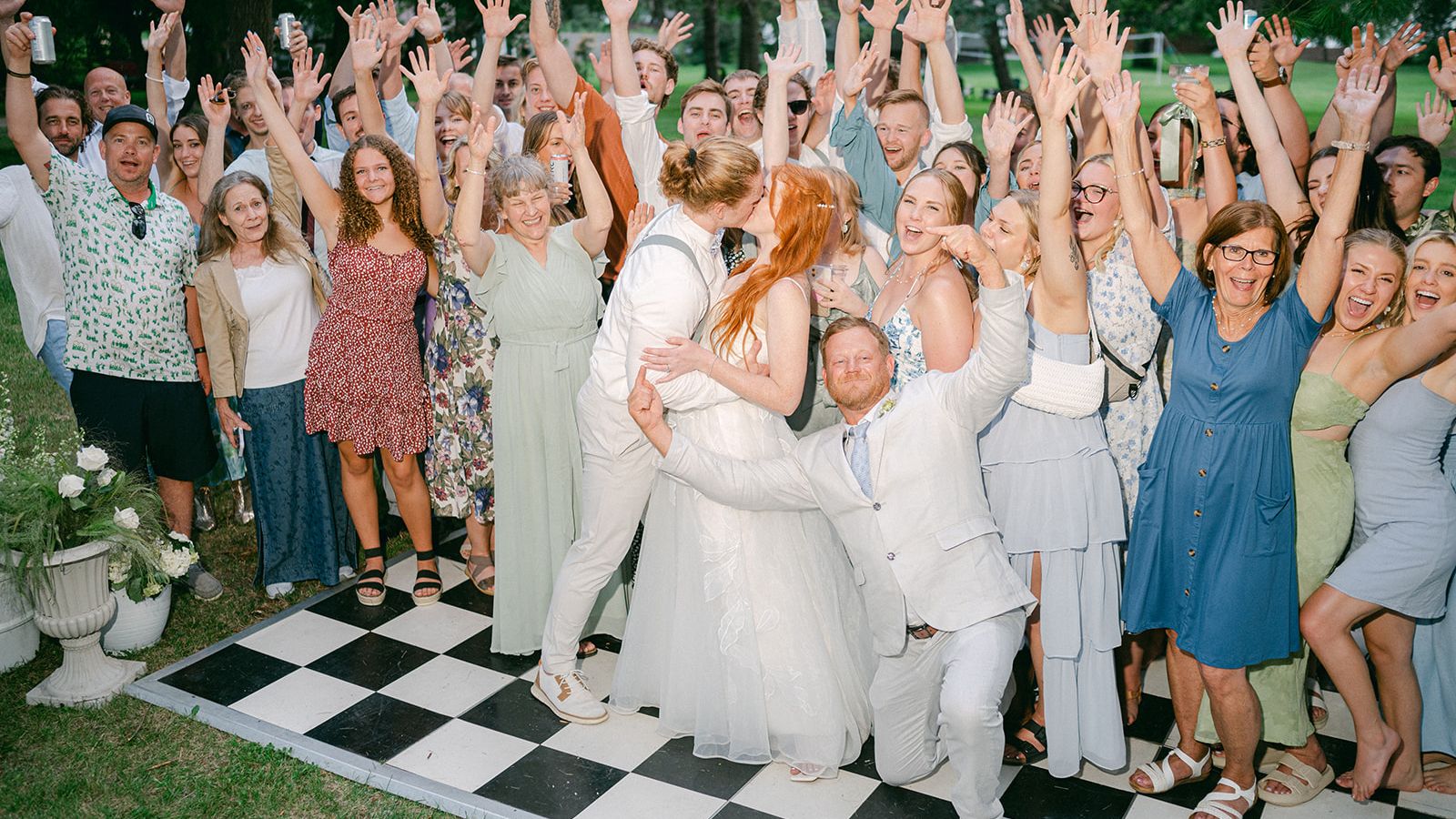2025-09/Kaitlyn-Jesse-Wedding-Sarah-Woods-Photography-110.jpg