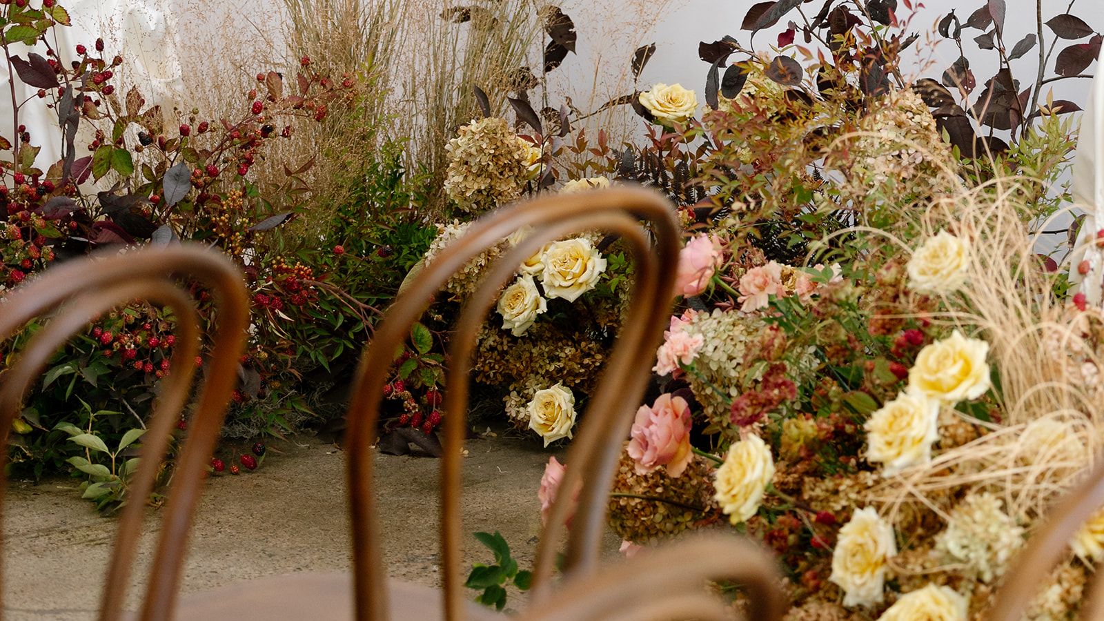 2025-10/autumnal_wedding_minneapolis_minnesota_wedding_the_whim_loui_photography_archifete-220.jpg