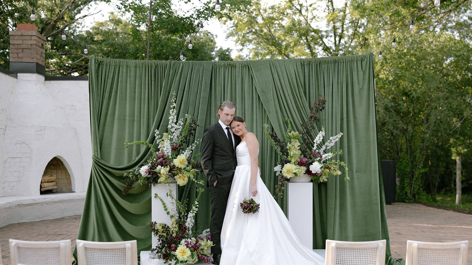 2026-03/loui_photography_glasshaus_collected_co_minnesota_wedding-149_websize.jpg