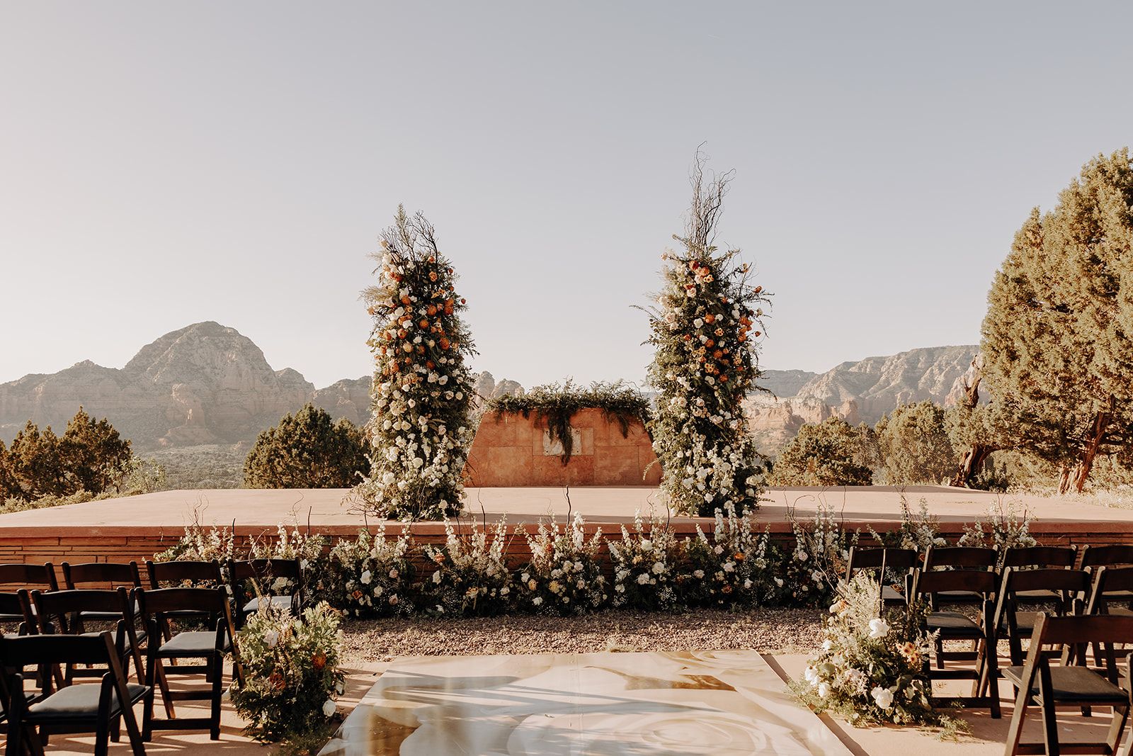 Carmela-Joy-Photography-Arizona.Bride_.Sedona-158.jpg