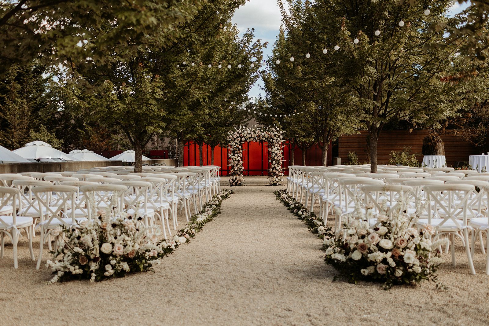 Christina+Andrew_Novelty_Hill_Januik_Wedding-414_0.jpg