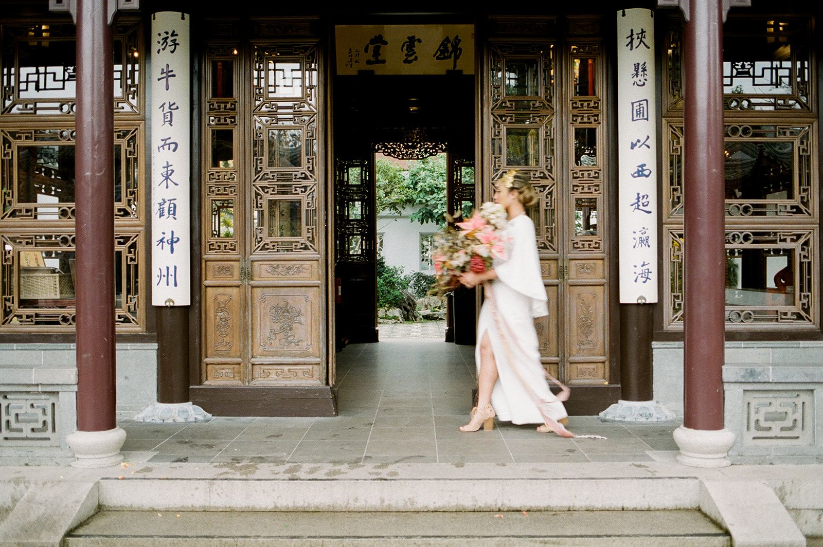2025-12/AsianBride79_websize.jpg