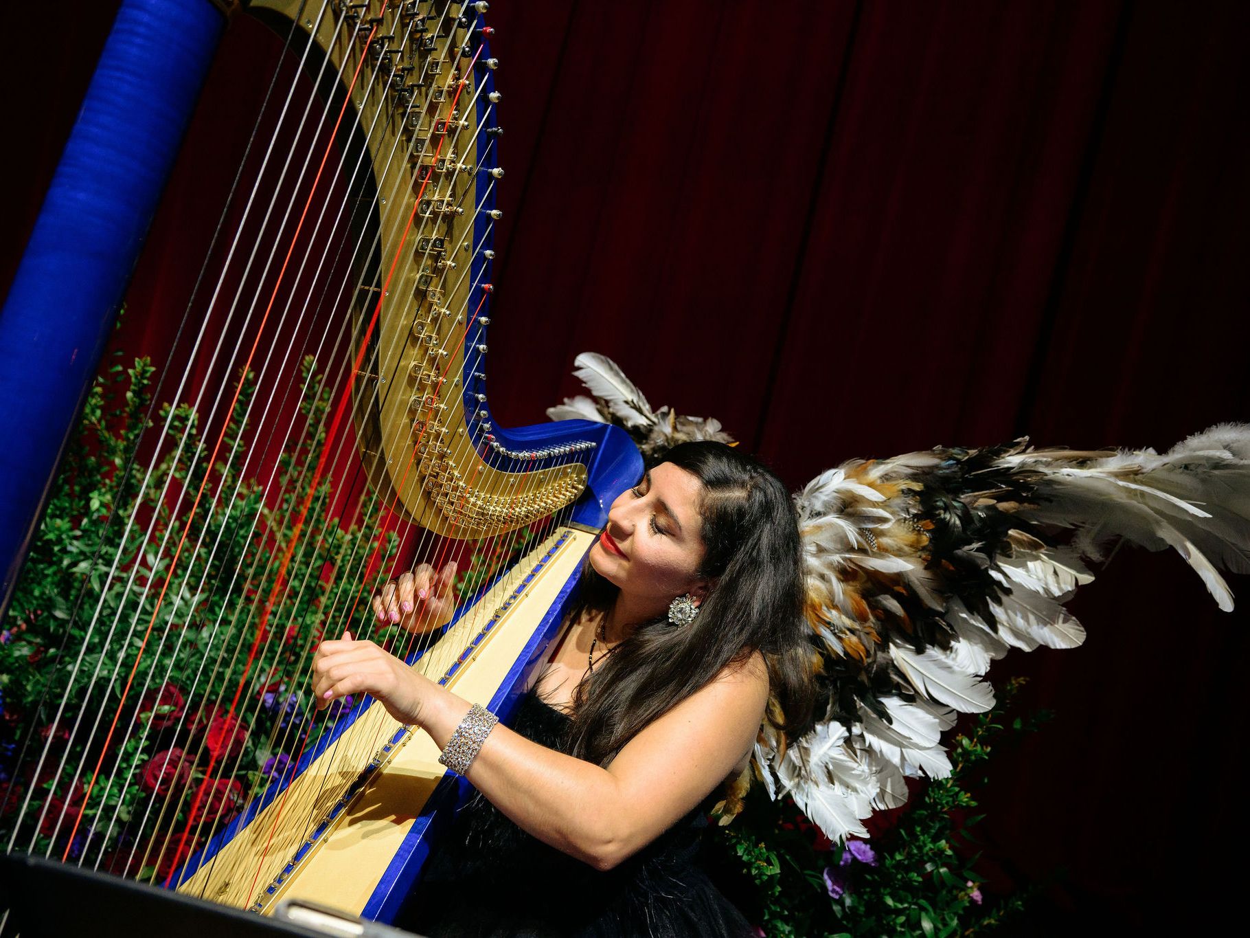 2025-12/melissahabegger-artandsoulevents-unitedtheater-040925-theater-016.jpg