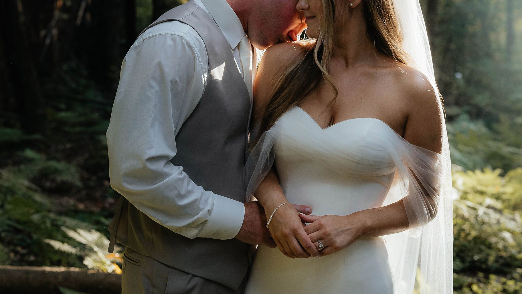 2025-04/Katie+JoeWedding-701.jpg