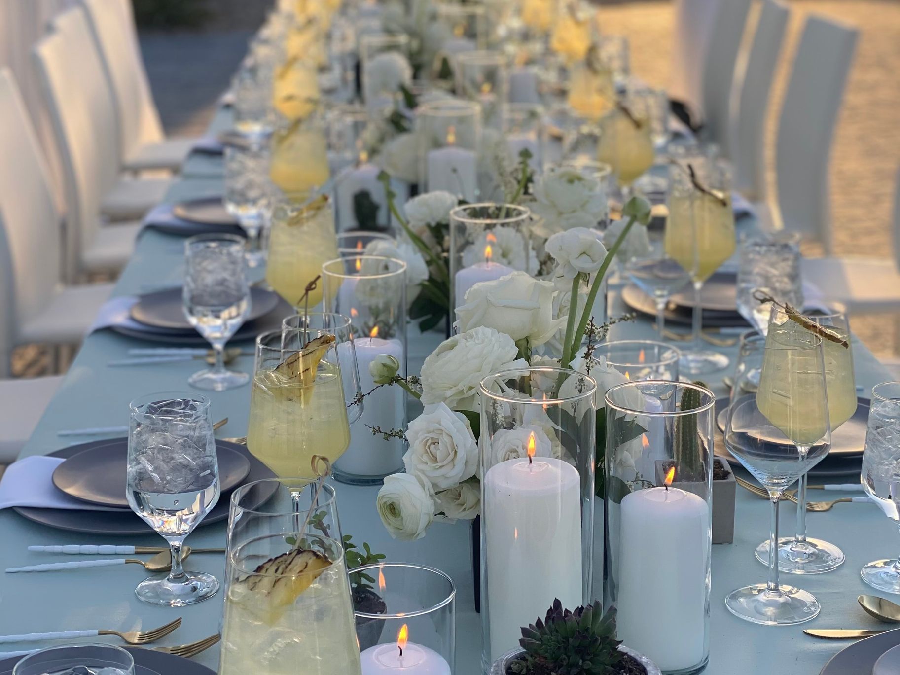 2023-11/@moderngraceevents @brighteventrentals 3_0.jpg