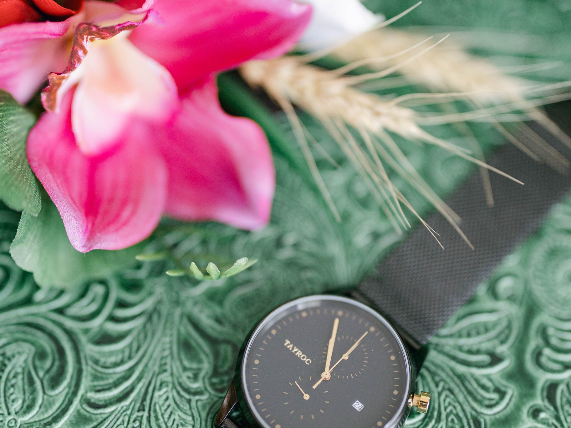 2026-04/Watch Close Up_0.jpg