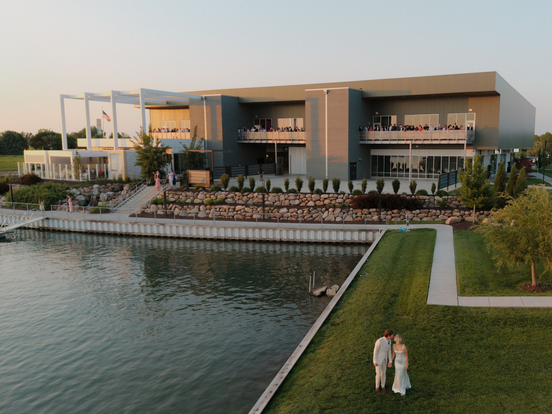 2025-11/mw_alexa&connorwedding_2025_HR_--6 (1).jpg