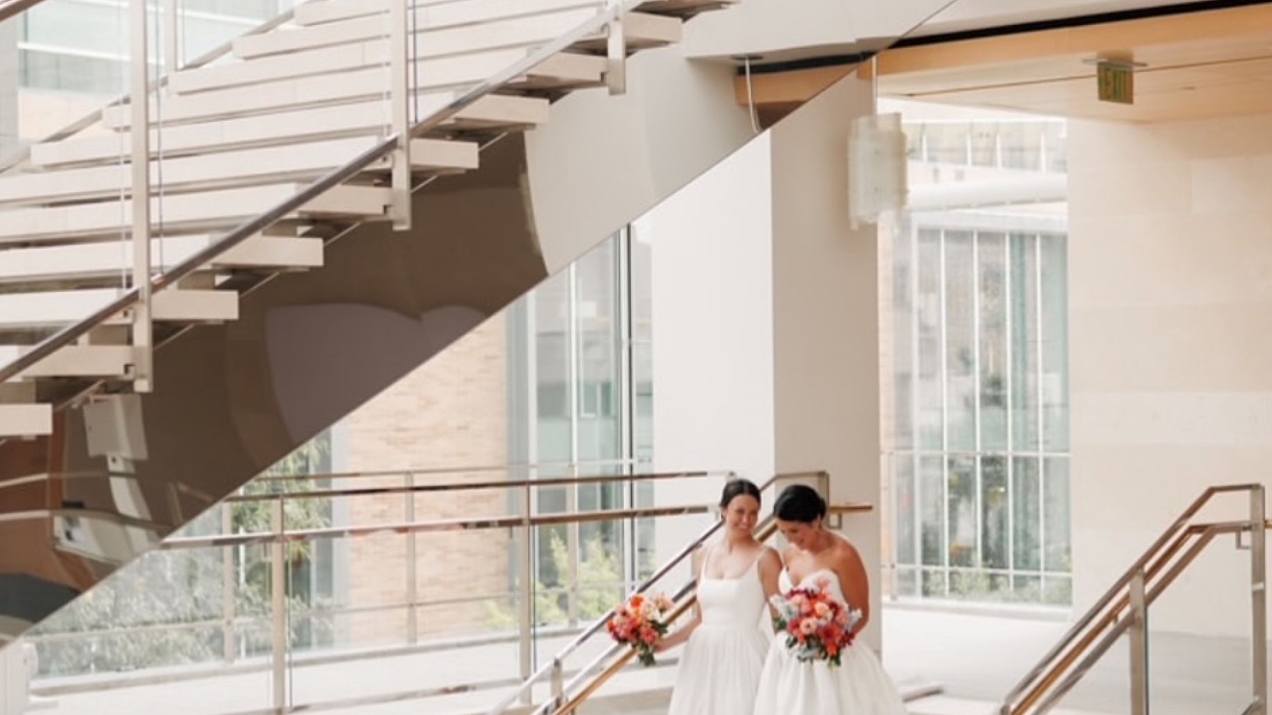 2026-08/2627_Events_WeddingPics_WisBride-directory2.jpg