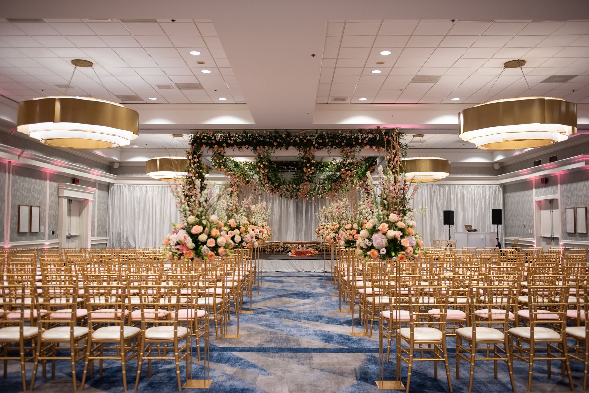 2025-04/Ceremony-Simone-0003_0.jpg