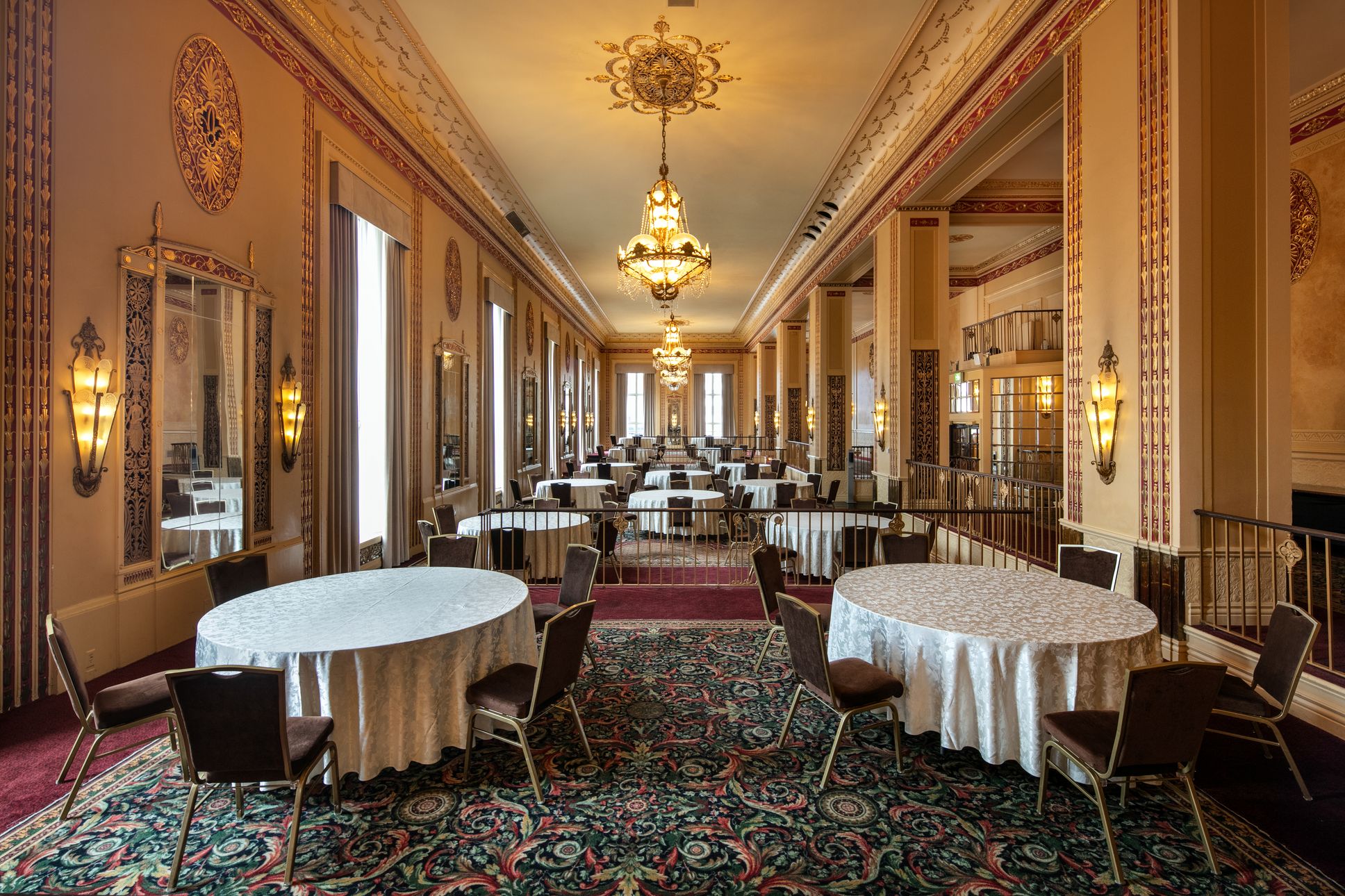 2025-04/EmpireBallroom.jpg