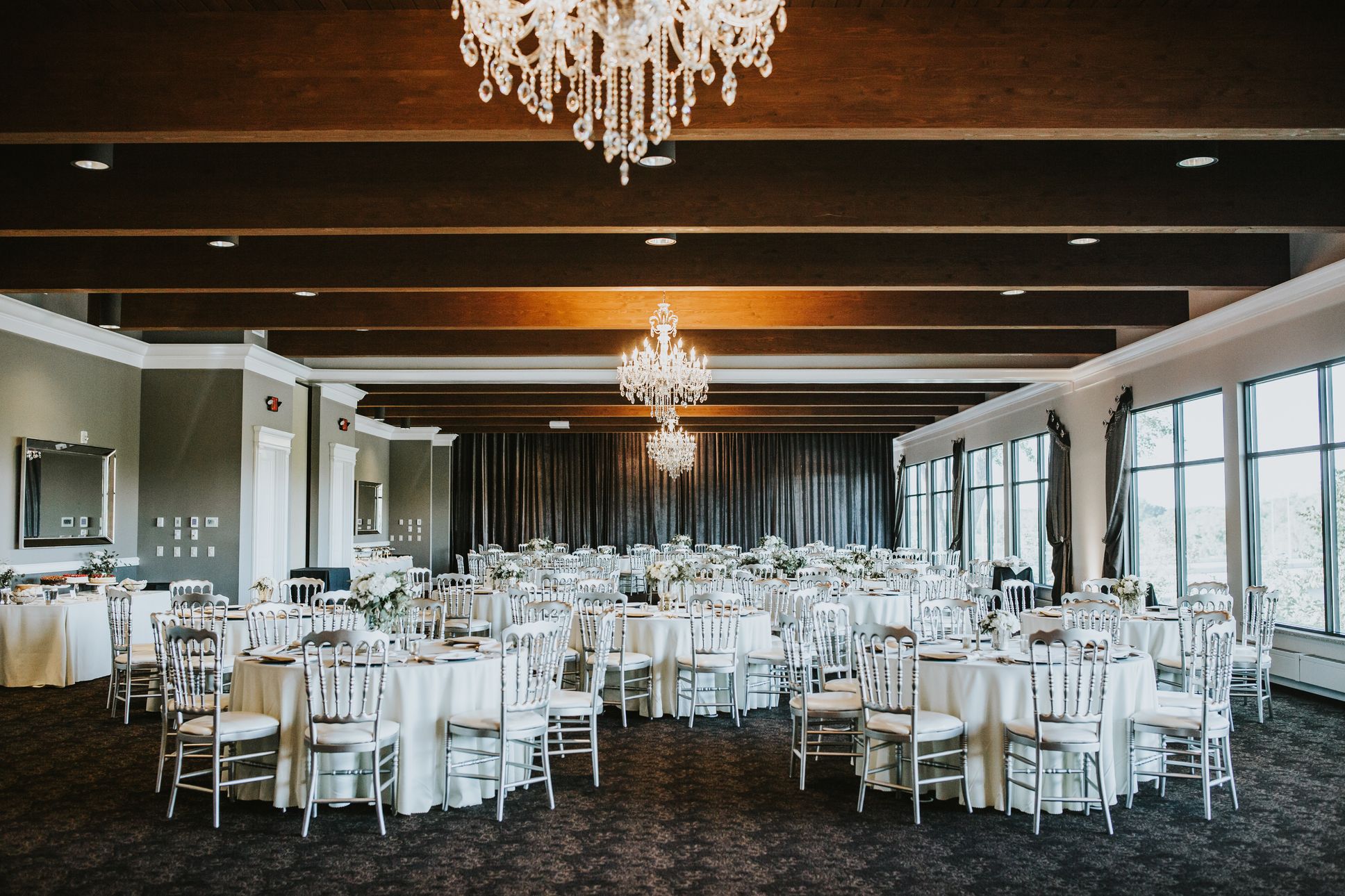 2025-10/Chelsea+Jon_Wedding_MississippiGardens_RussellHeeterPhotography-615.jpg