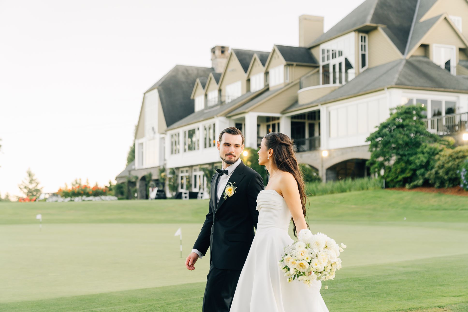 2025-10/Clubhouse -Couple Walk 3.jpg
