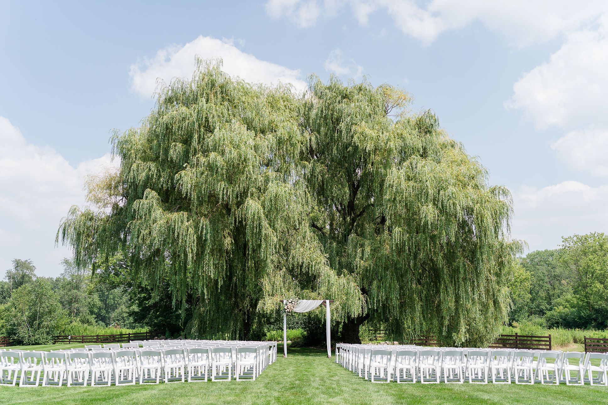 2025-12/TMP-CHRISTA&_DEREKWEDDING-41_0.jpg