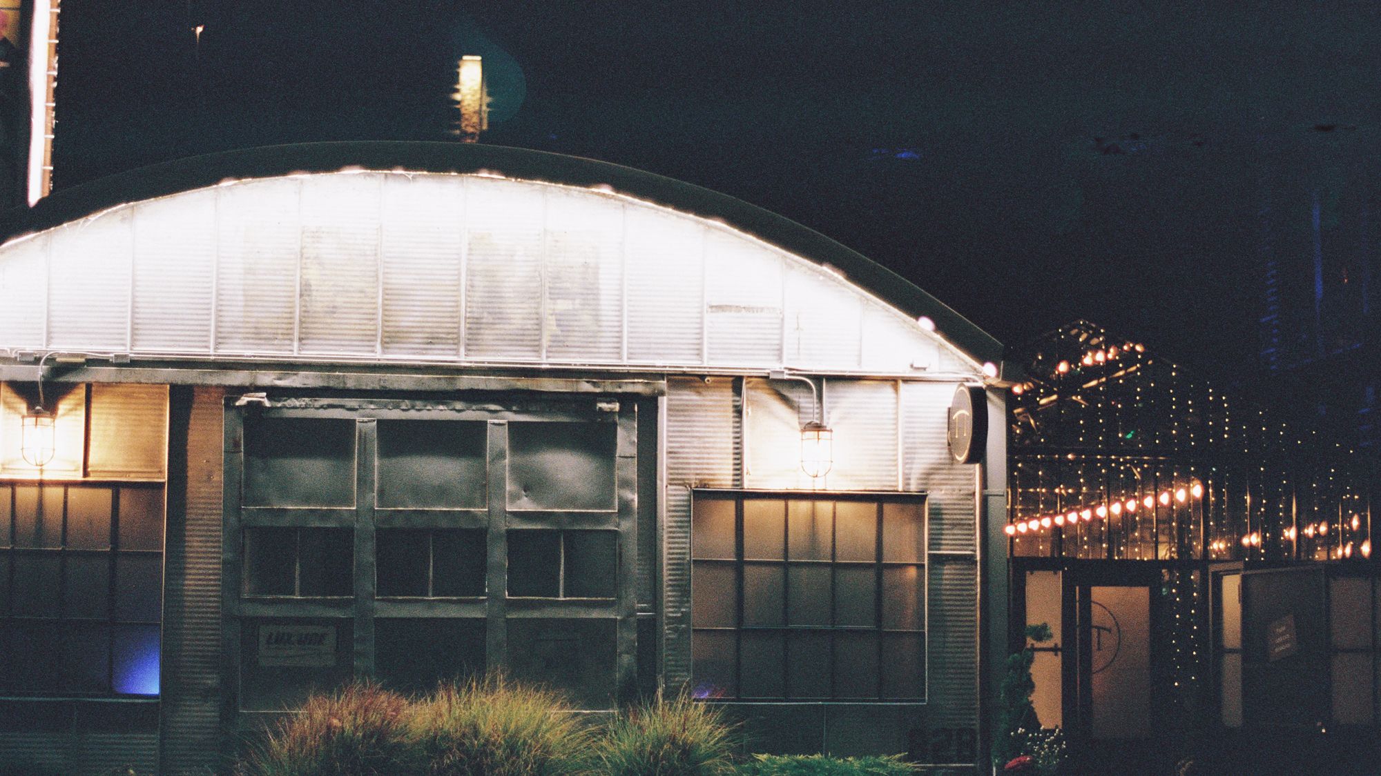 2025-09/2411-sara-guthrie-winsconsin-tinsmith-wedding-775.jpg