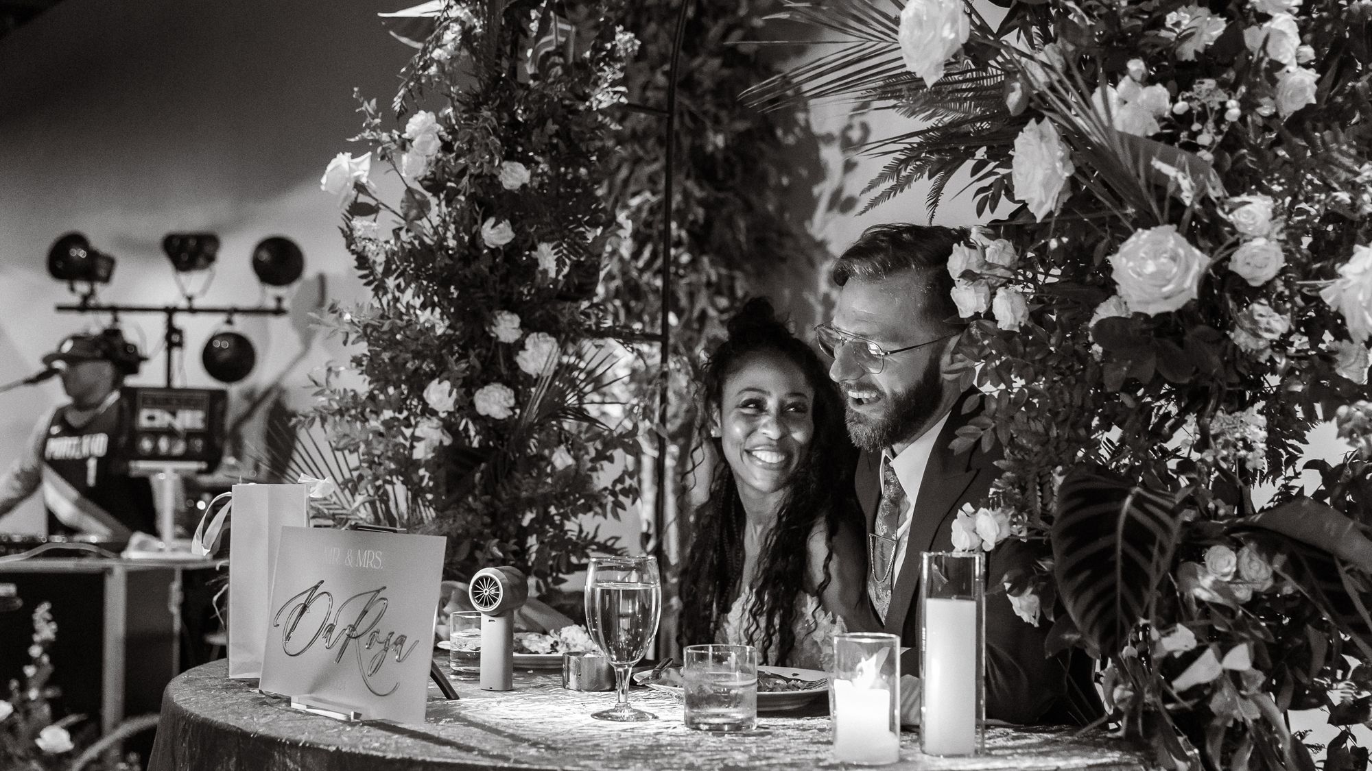 2025-10/Jeremy+Jessica_Wed_2024-2006.jpg