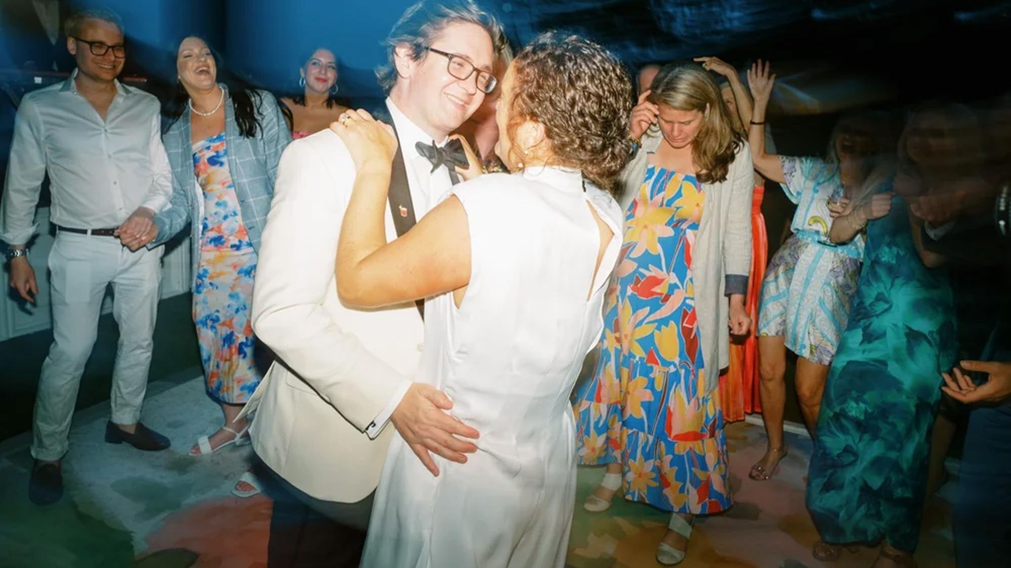2026-04/107_Admirals+House+outdoor+Seattle+wedding+with+Valley+and+Co+colorful+Italian+style.jpg.jpg