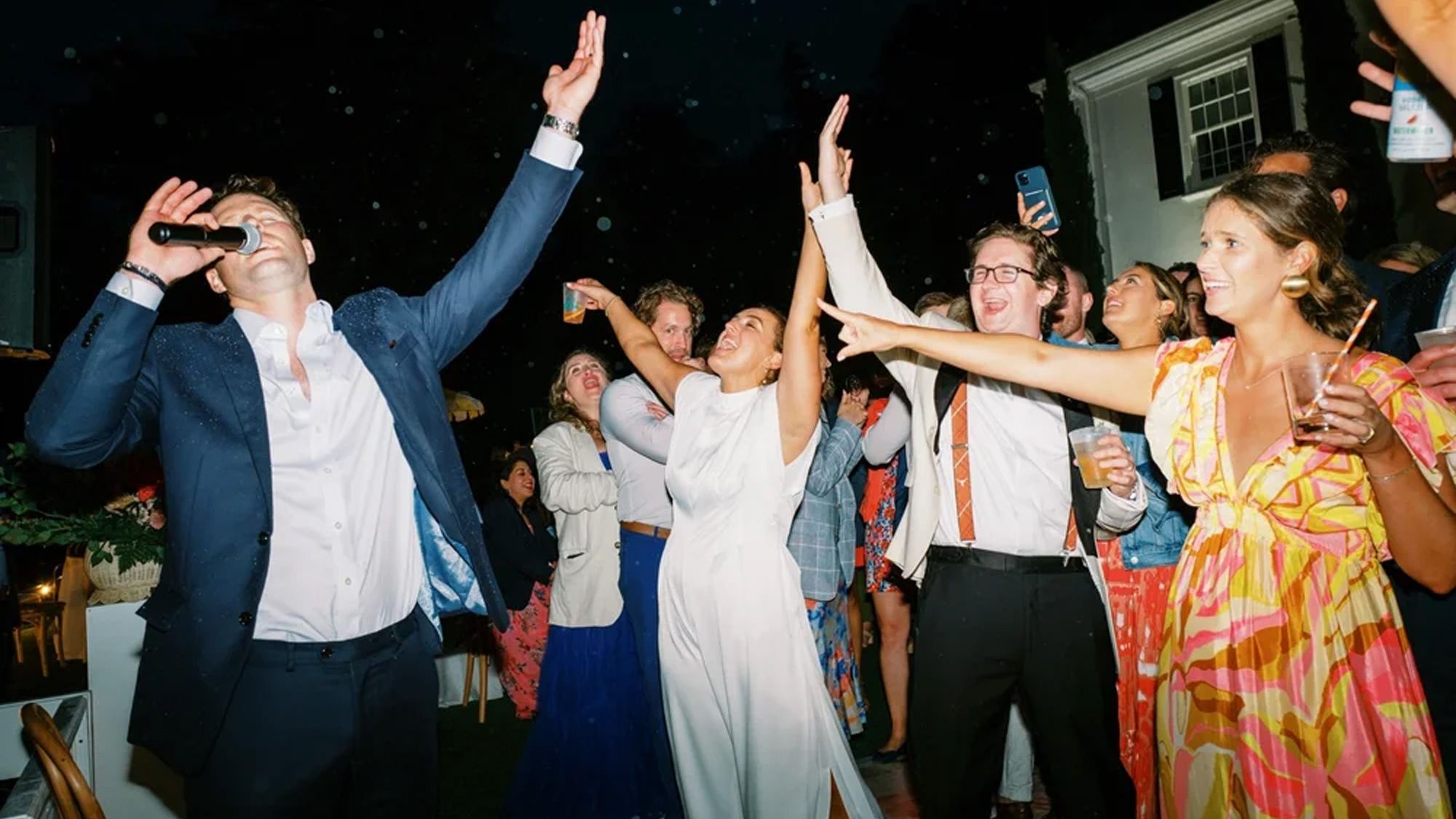 2026-04/111_Admirals+House+outdoor+Seattle+wedding+with+Valley+and+Co+colorful+Italian+style.jpg.jpg