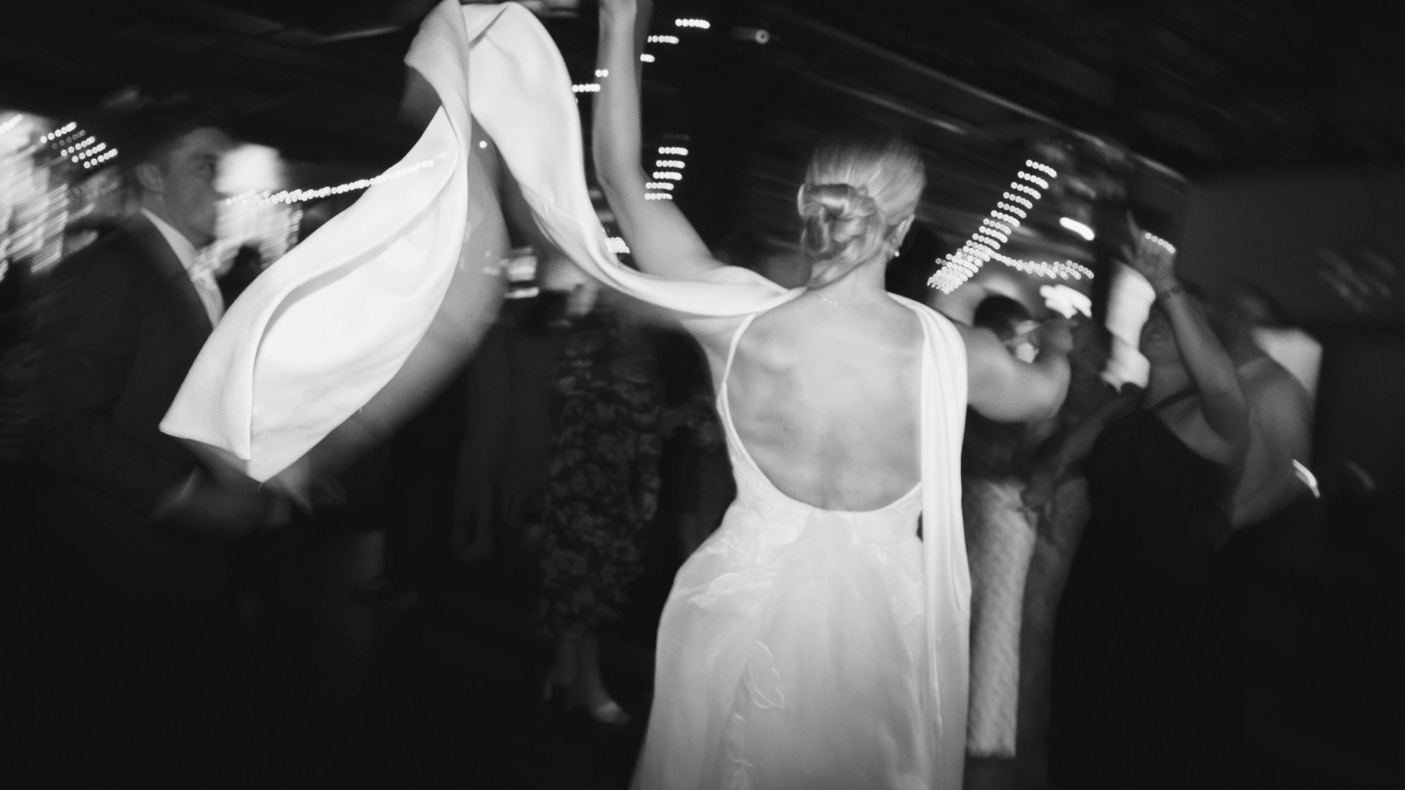 2026-05/Candids from Ceremony and Reception - by Maddie Van _0094.jpg