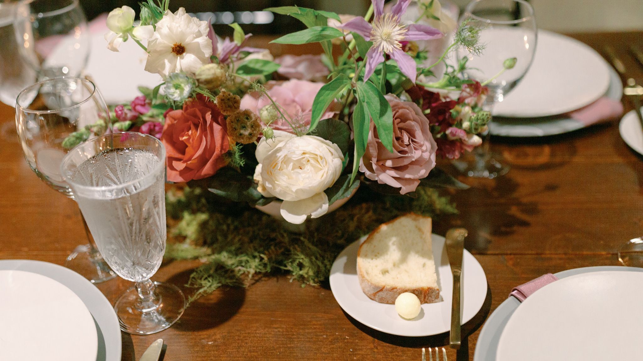 2023-08/eastside-exchange-ballroom-wedding-portland-oregon-545.jpg