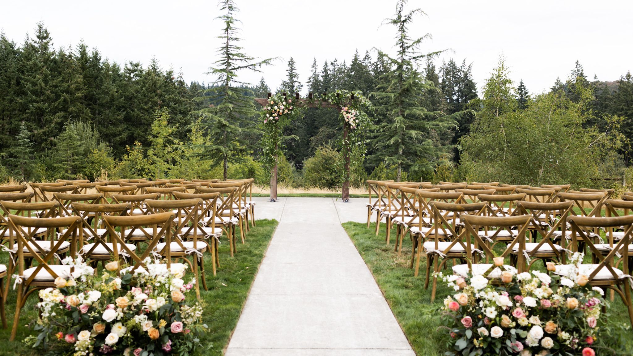 2023-11/Caitlin+Billy_8.27.22-201.jpg