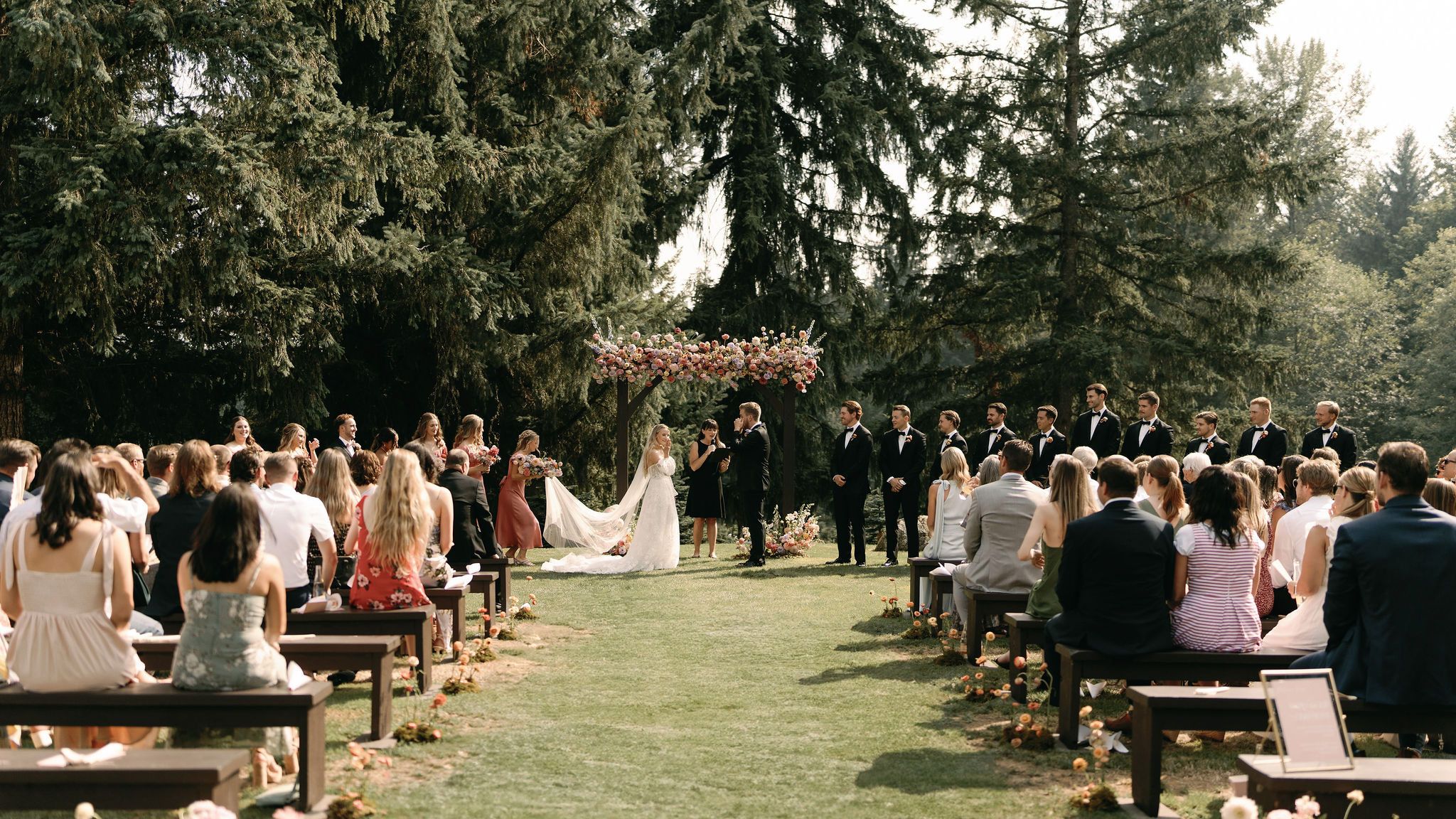 2024-01/nwfilmco-annieandmitchell-ceremony-117.jpg