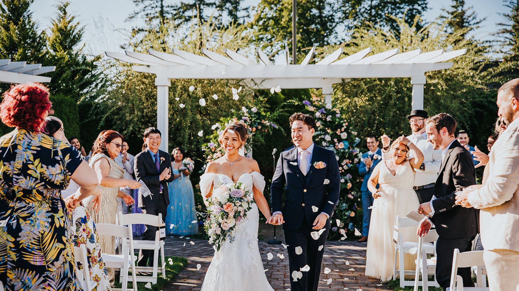 2024-01/Kim-Aerie-Eagle-Landing-Happy-Valley-Oregon-Wedding-2023-0607.jpg
