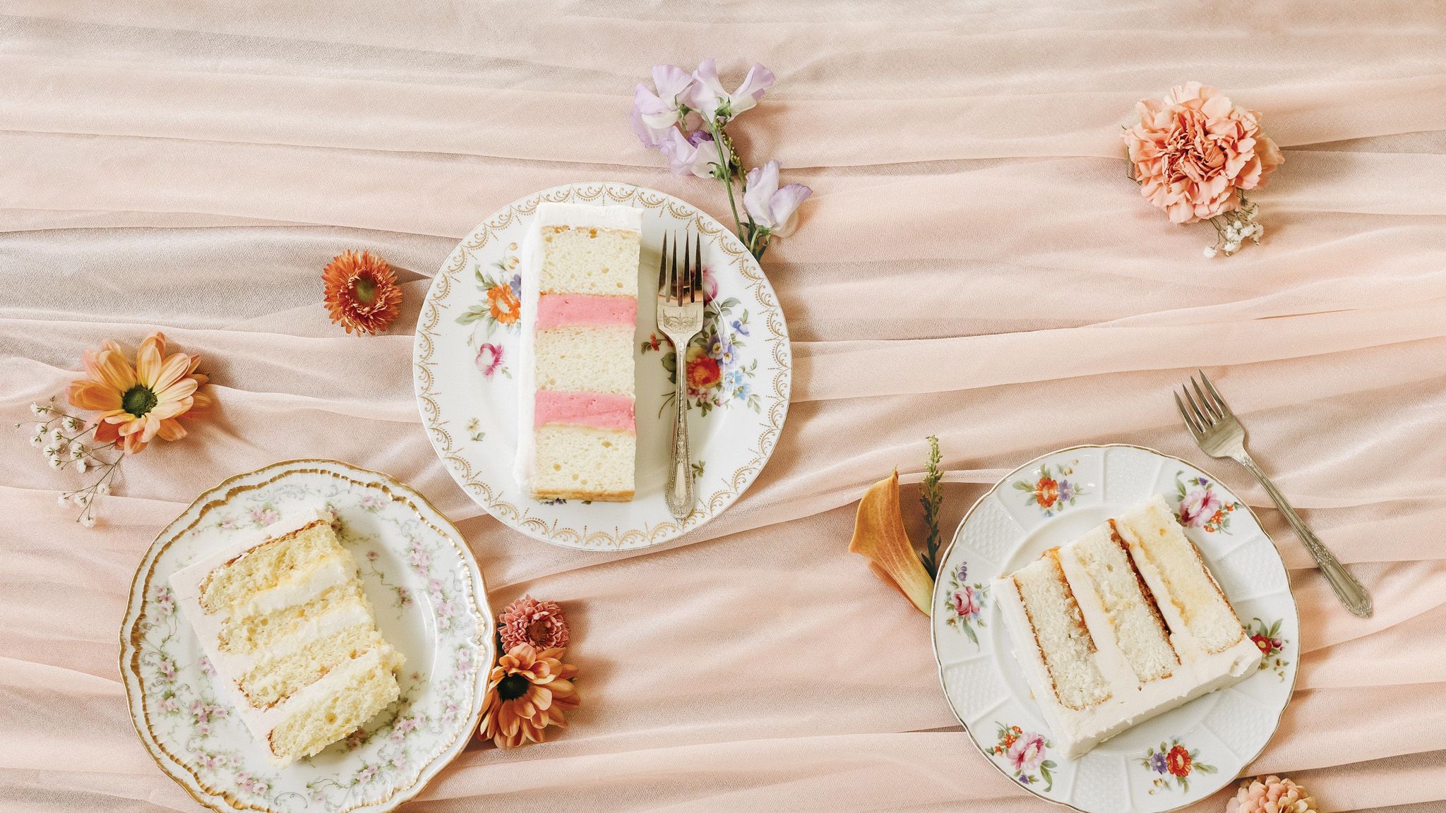 2024-01/Arizona Bride - Cake Editorial-Grouping-2.jpg