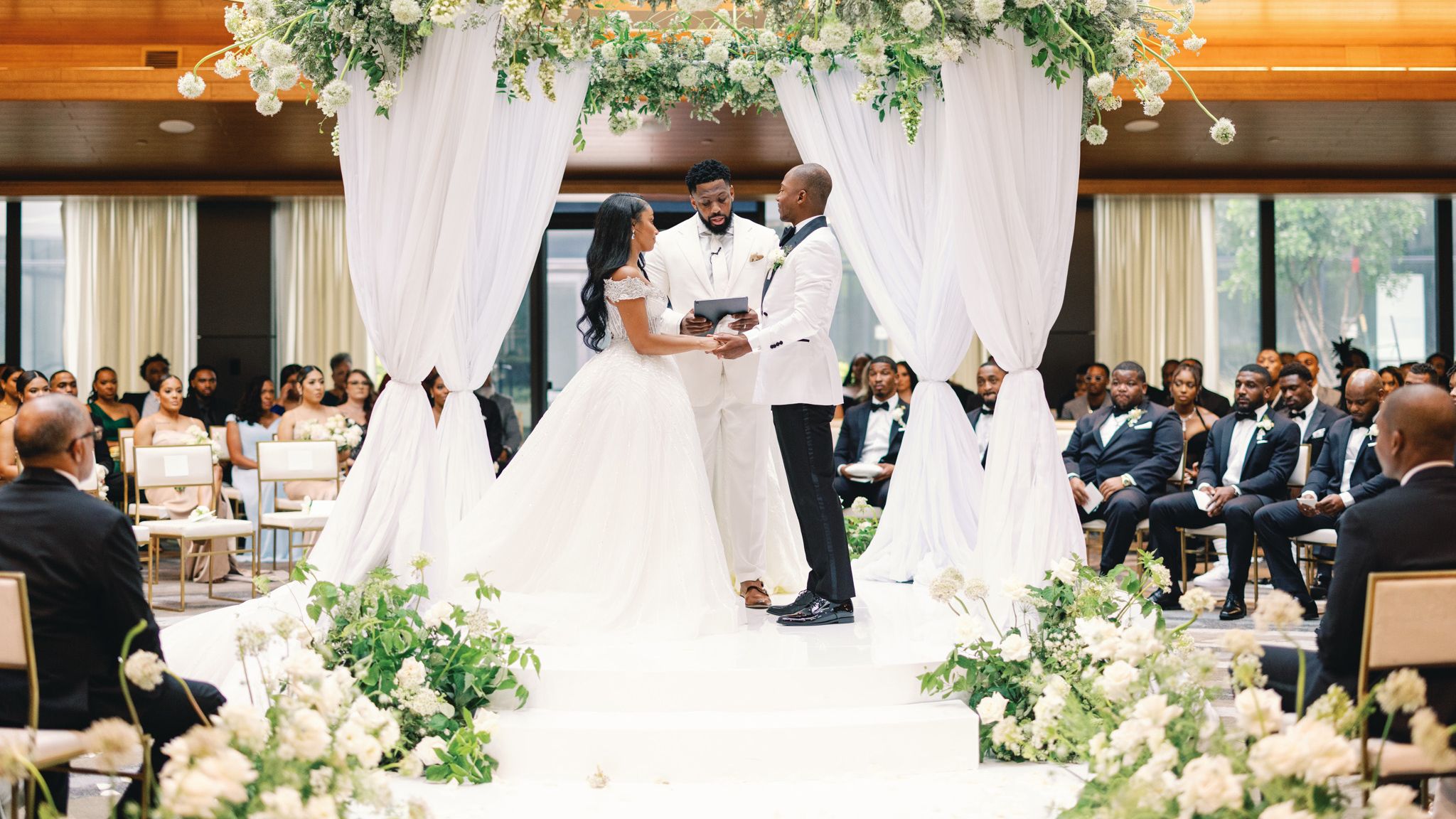 2024-01/LaurenTyler_Wedding_407.jpg