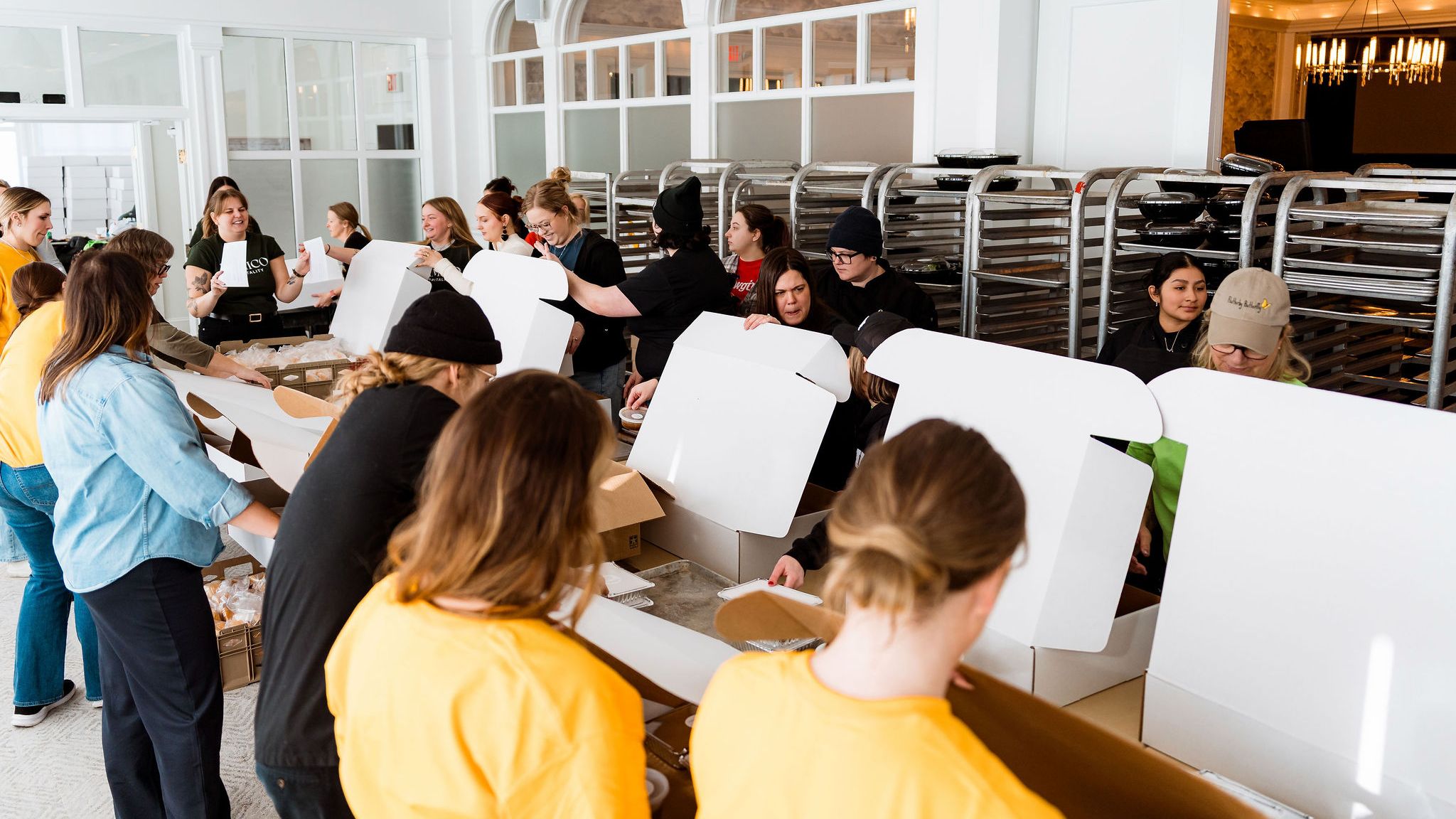 2026-02/CateringFoodDrive2025-MisterBerndt-05904-1.jpg