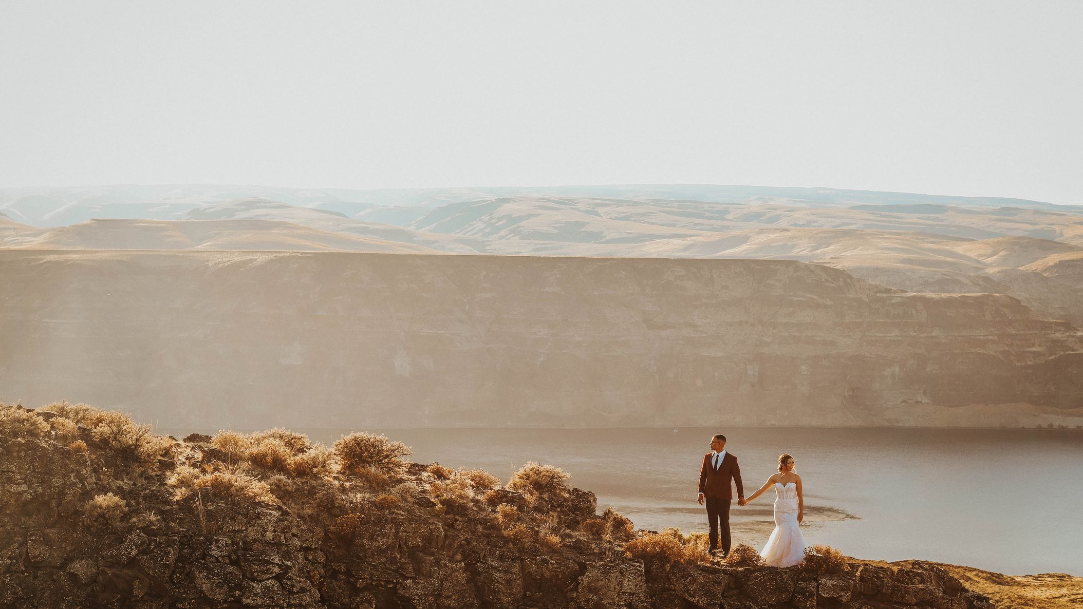 Seattle_Bride/online/styledshoots/cavebestatewinery/downsized/IMG_6887.jpg