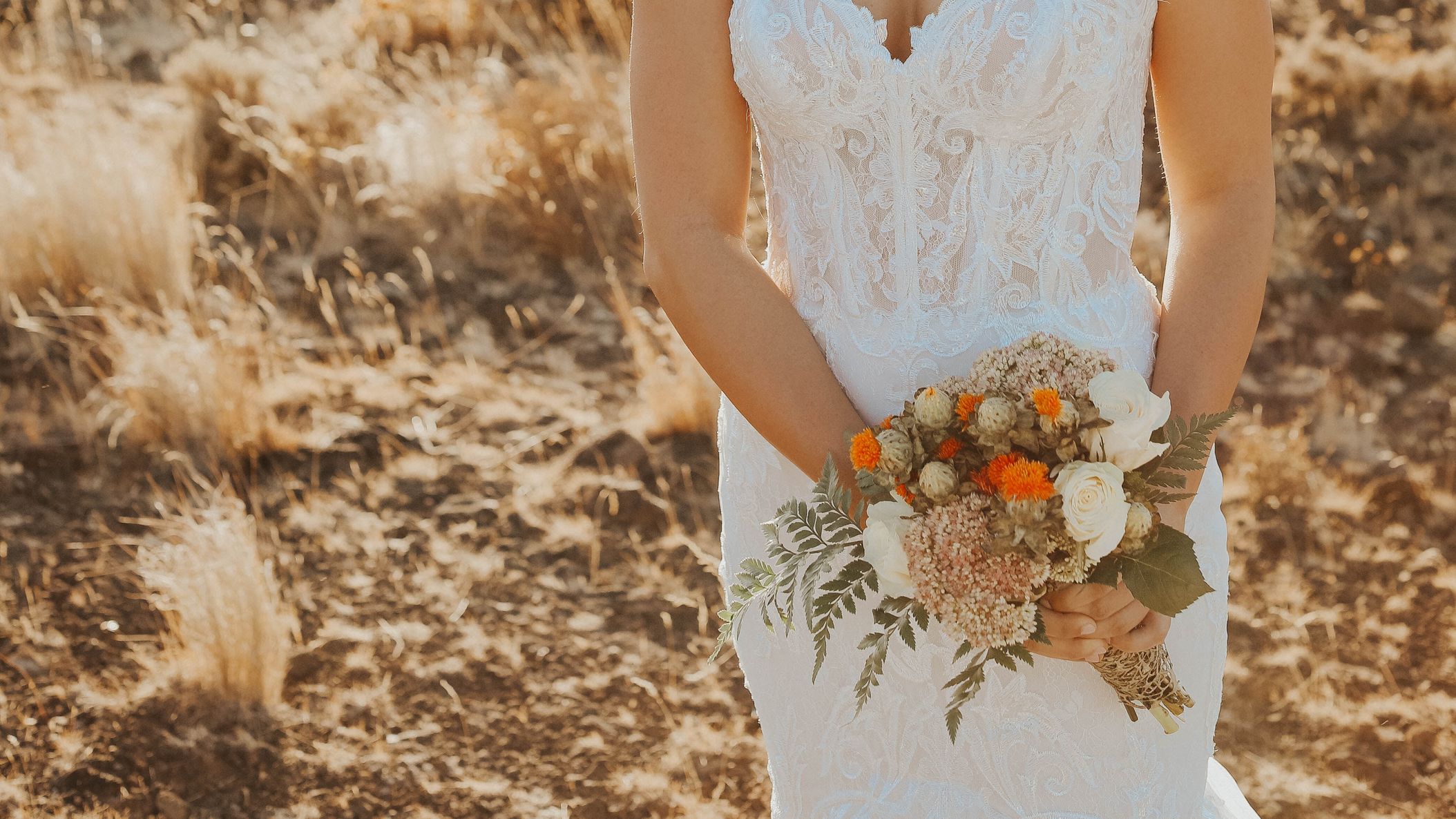 Seattle_Bride/online/styledshoots/cavebestatewinery/downsized/IMG_6960.jpg