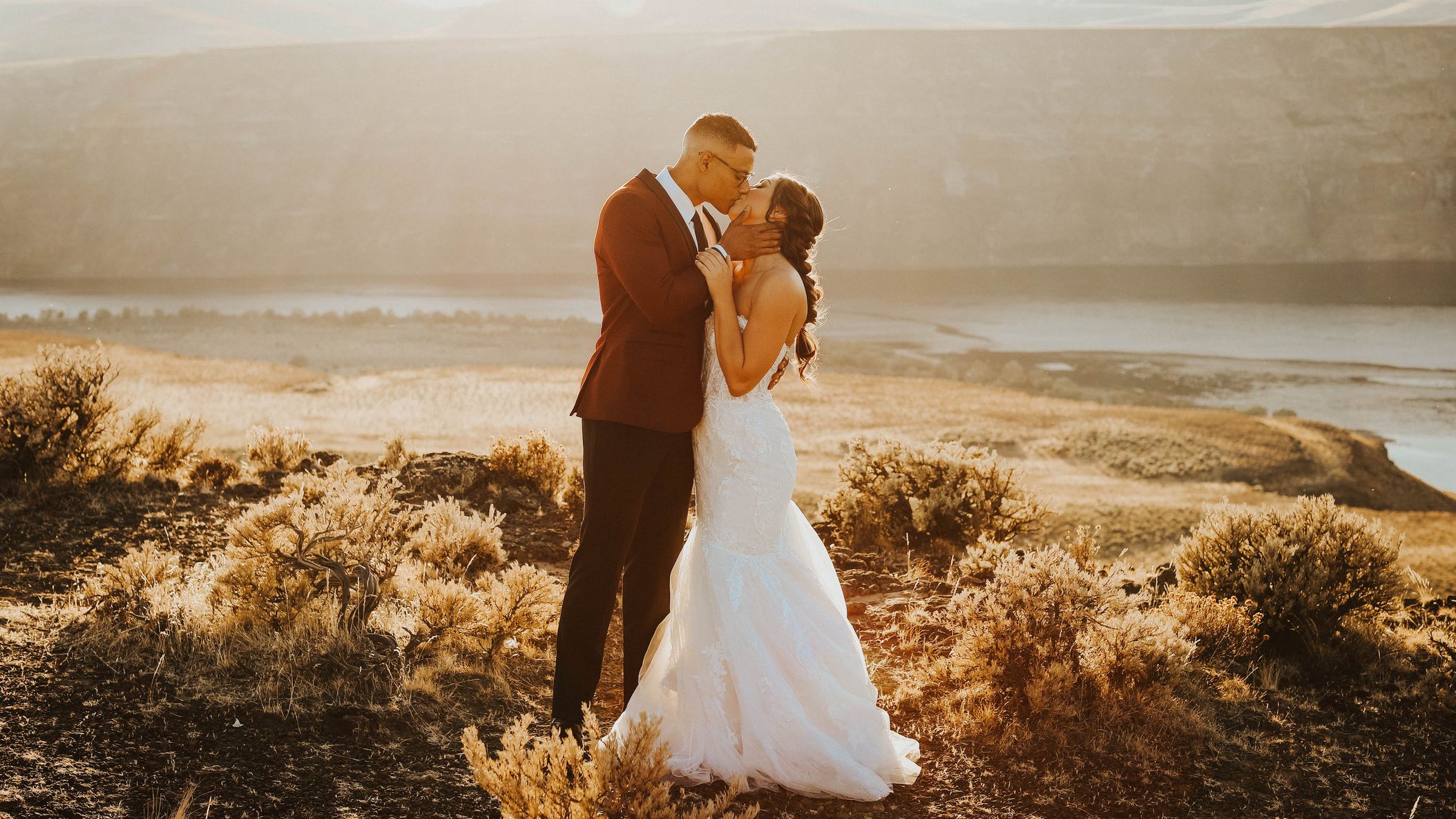 Seattle_Bride/online/styledshoots/cavebestatewinery/downsized/IMG_7052.jpg